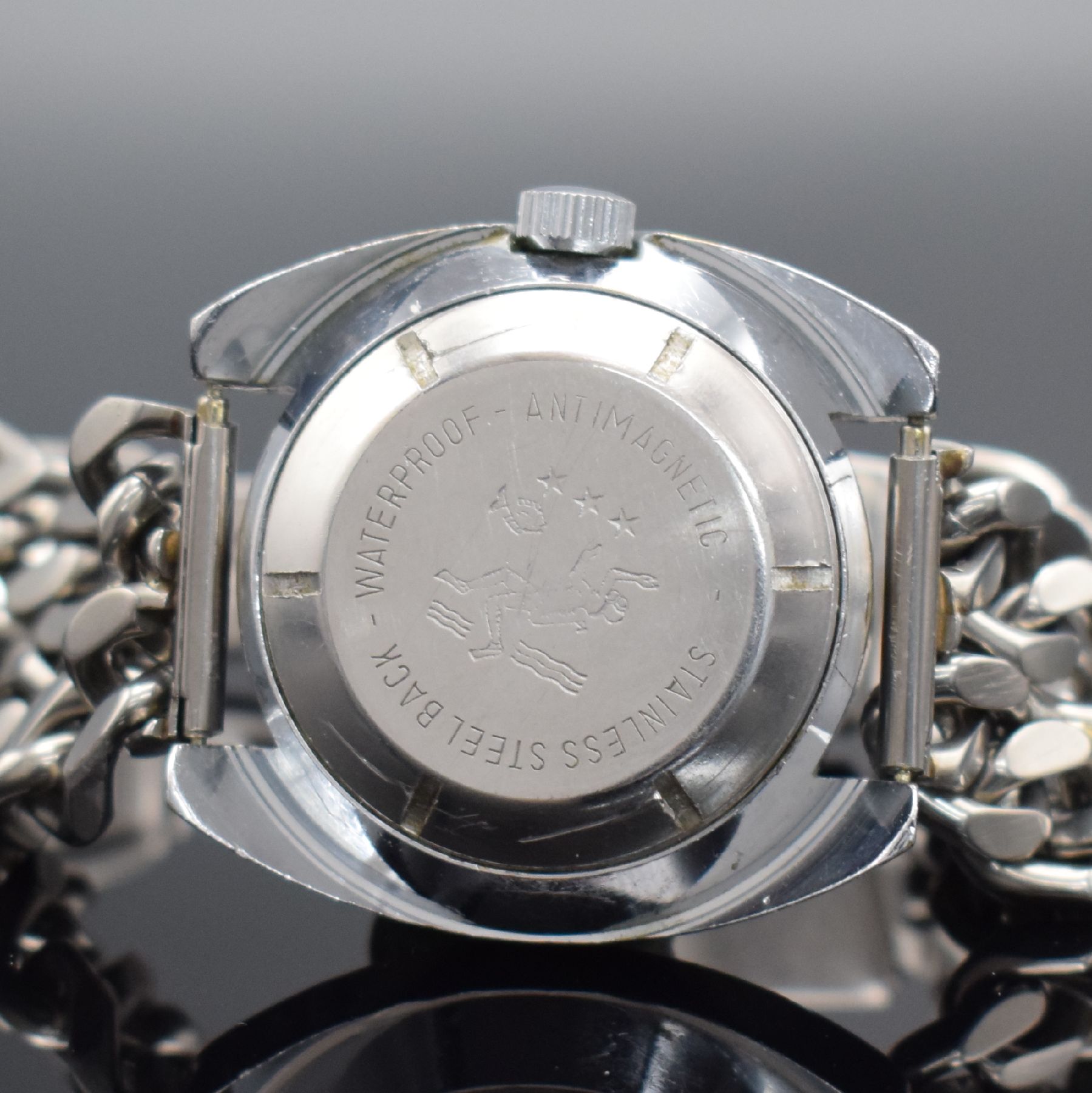 Detail h: ANKER & PROVITA 2 Herrenarmbanduhren mit digitaler Anzeige, 1.) ANKER Deutschland um 1970, Handaufzug, verchr. Geh., Stahlboden geschr., neutr. ...
