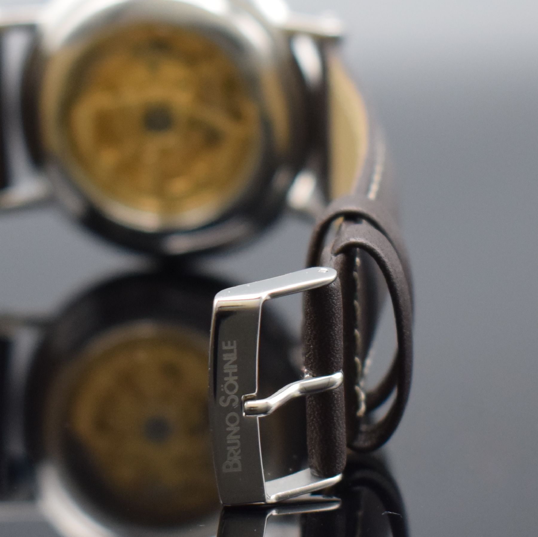 Detail d: BRUNO SÖHNLE Uhrenatelier Glashütte Armbanduhr Lagomat Referenz 1096, Automatik, Deutschland um 2018, Edelstahlgeh. inkl. orig. Lederband m. orig. ...