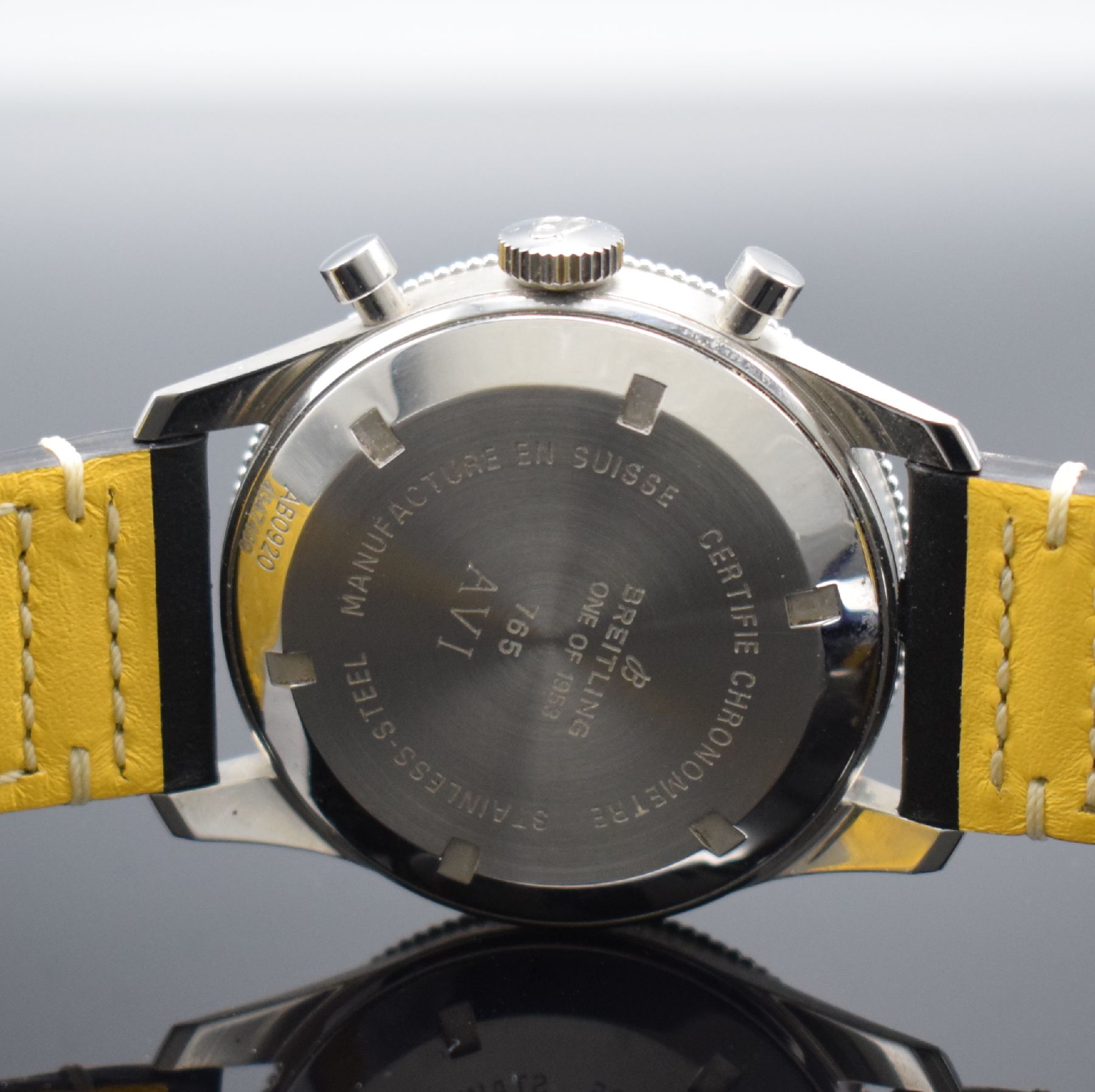 Detail f: BREITLING AVI Schaltradchronograph Referenz 765 1953 Re-Edition, Handaufzug, Schweiz um 2021, auf 1953 Stück limitiertes Sondermodell, Chronometer ...