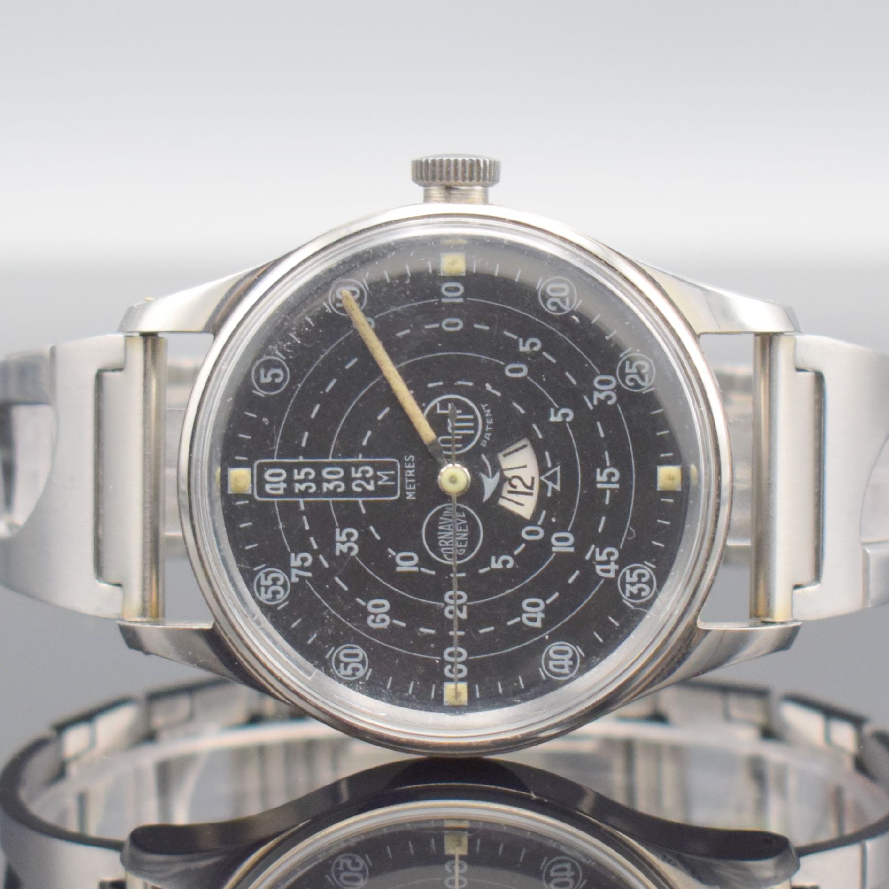 Detail a: CORNAVIN Geneve AMF Patent sehr seltene Taucheruhr mit Dekompressionsanzeige Referenz P.810, Schweiz um 1965, Automatik, großes 2 -teil. Gehäuse, ...