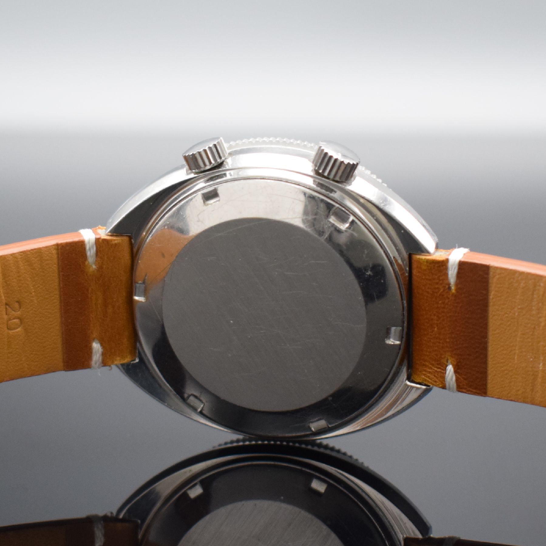 Detail b: HEUER seltene Herrenarmbanduhr mit Tidenanzeige Modell SOLUNAR Referenz 279.603, Schweiz um 1977, Automatik, Edelstahlgeh., Boden geschr., Lünette ...
