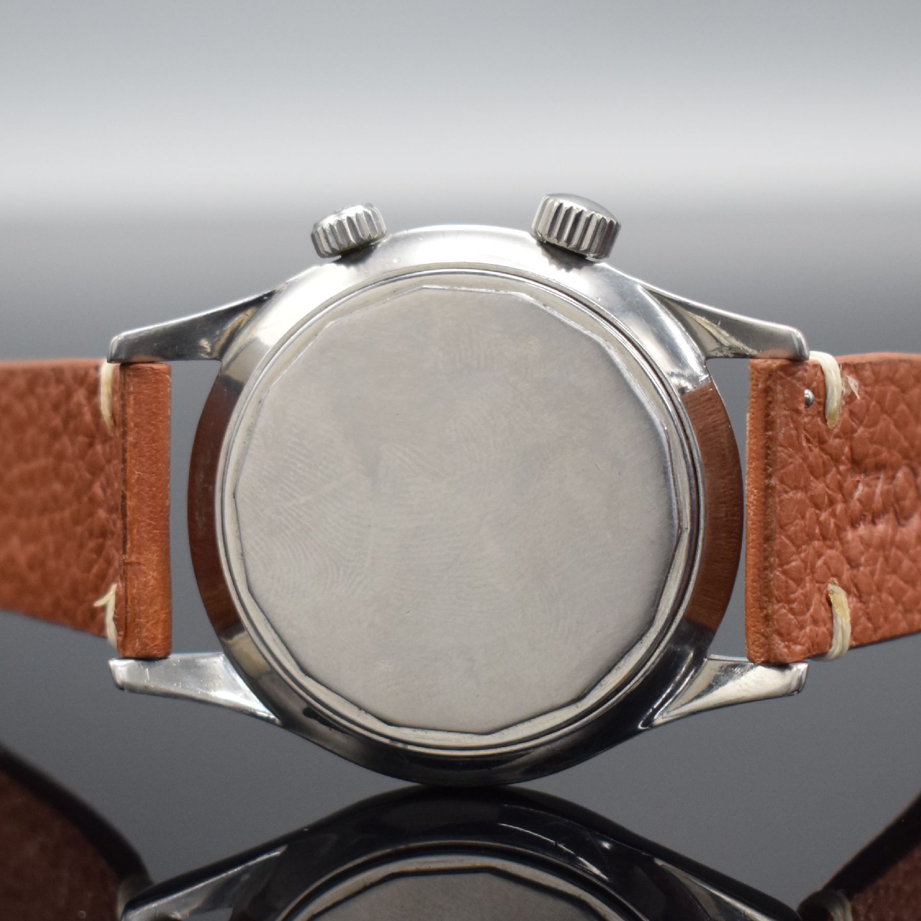 Detail c: UNIVERSAL GENEVE Polerouter Sub seltene große Herrenarmbanduhr in Stahl, Schweiz um 1960, Automatik, 2-teil. Geh., Boden geschr., schwarzes ...