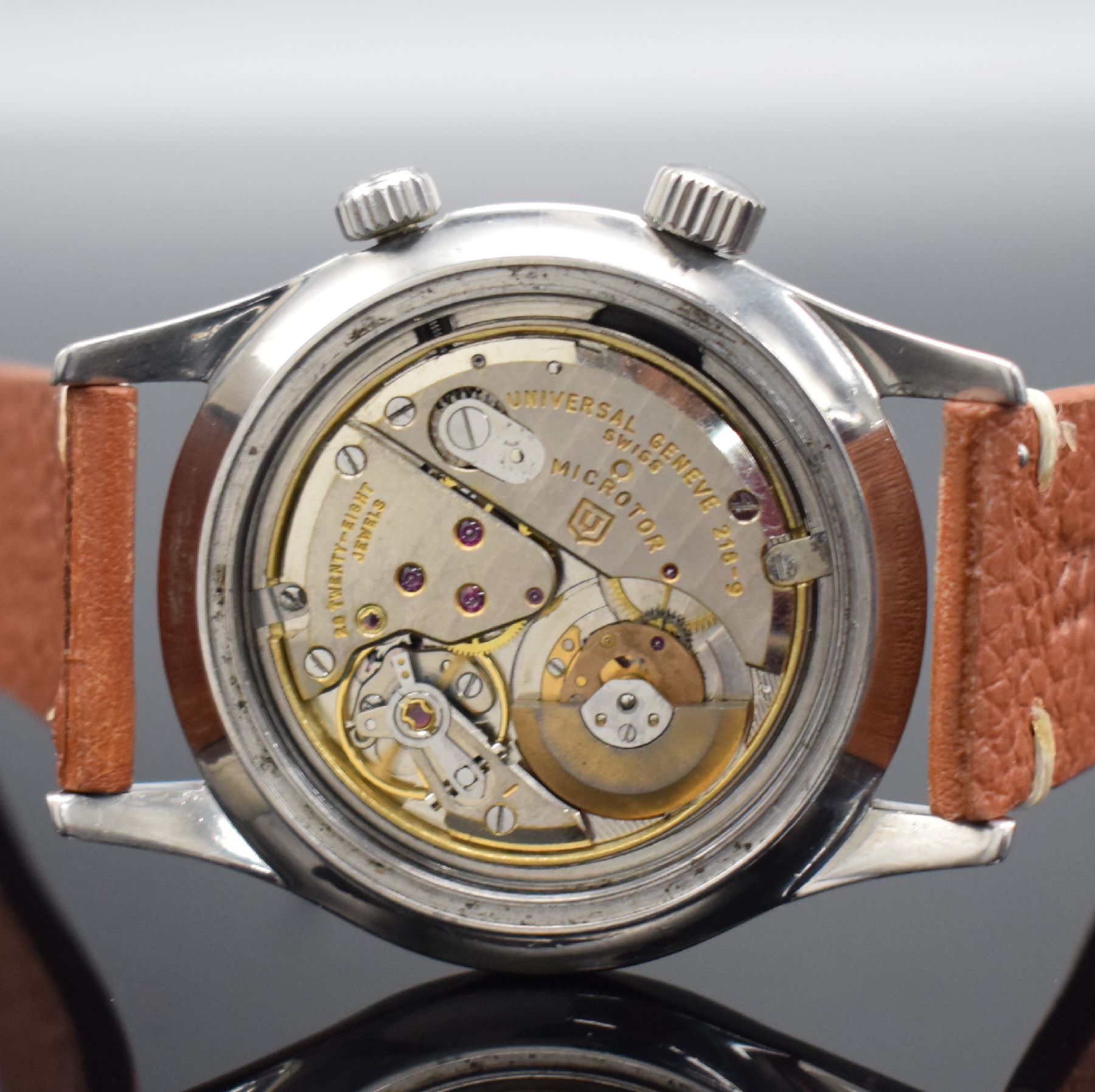 Detail d: UNIVERSAL GENEVE Polerouter Sub seltene große Herrenarmbanduhr in Stahl, Schweiz um 1960, Automatik, 2-teil. Geh., Boden geschr., schwarzes ...