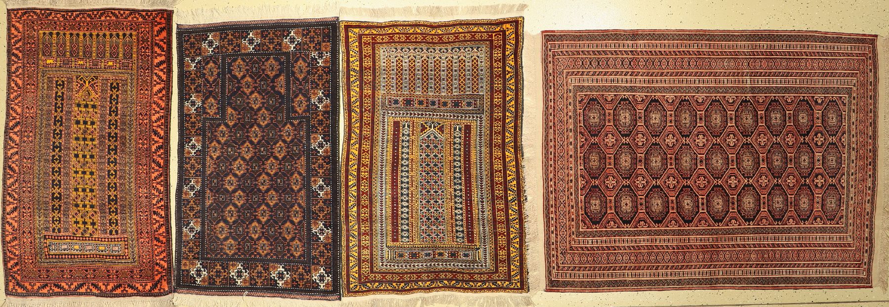 4 Lots Belutsch, Afghanistan, um 1960, Wolle auf Wolle, ca. 170 x 135 cm, ca, 130 x 90 cm, EHZ: 2-3
