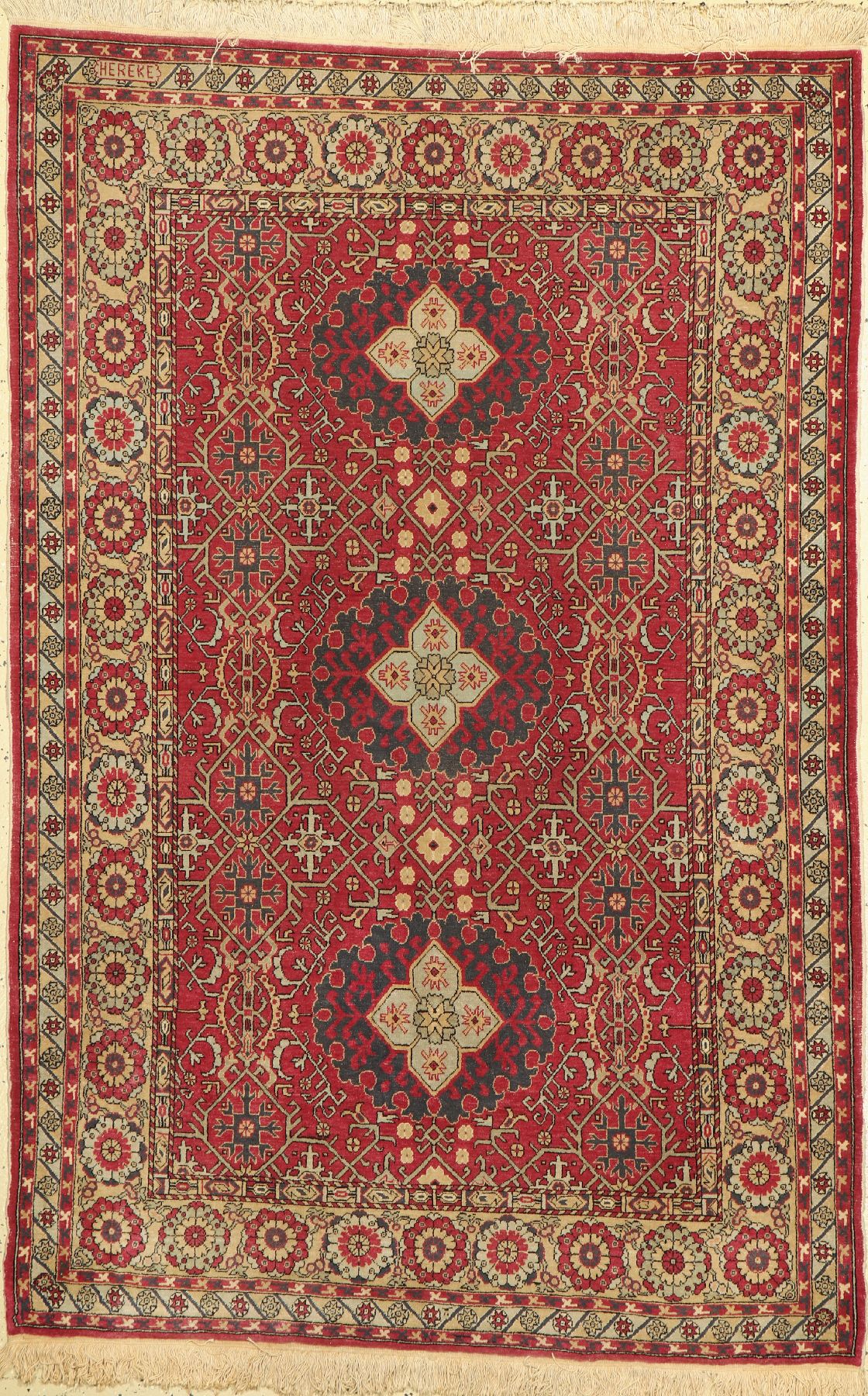 Hereke alt, signiert, Türkei, um 1960, Wolle auf Baumwolle, ca. 185 x 121 cm, EHZ: 2