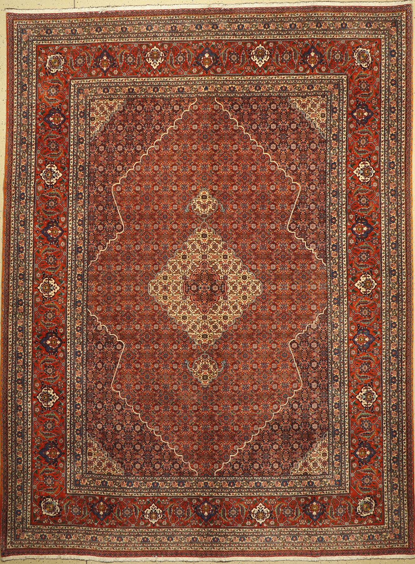Täbriz fein, Persien, ca. 50 Jahre, Korkwolle, ca. 342 x 254 cm, EHZ: 2