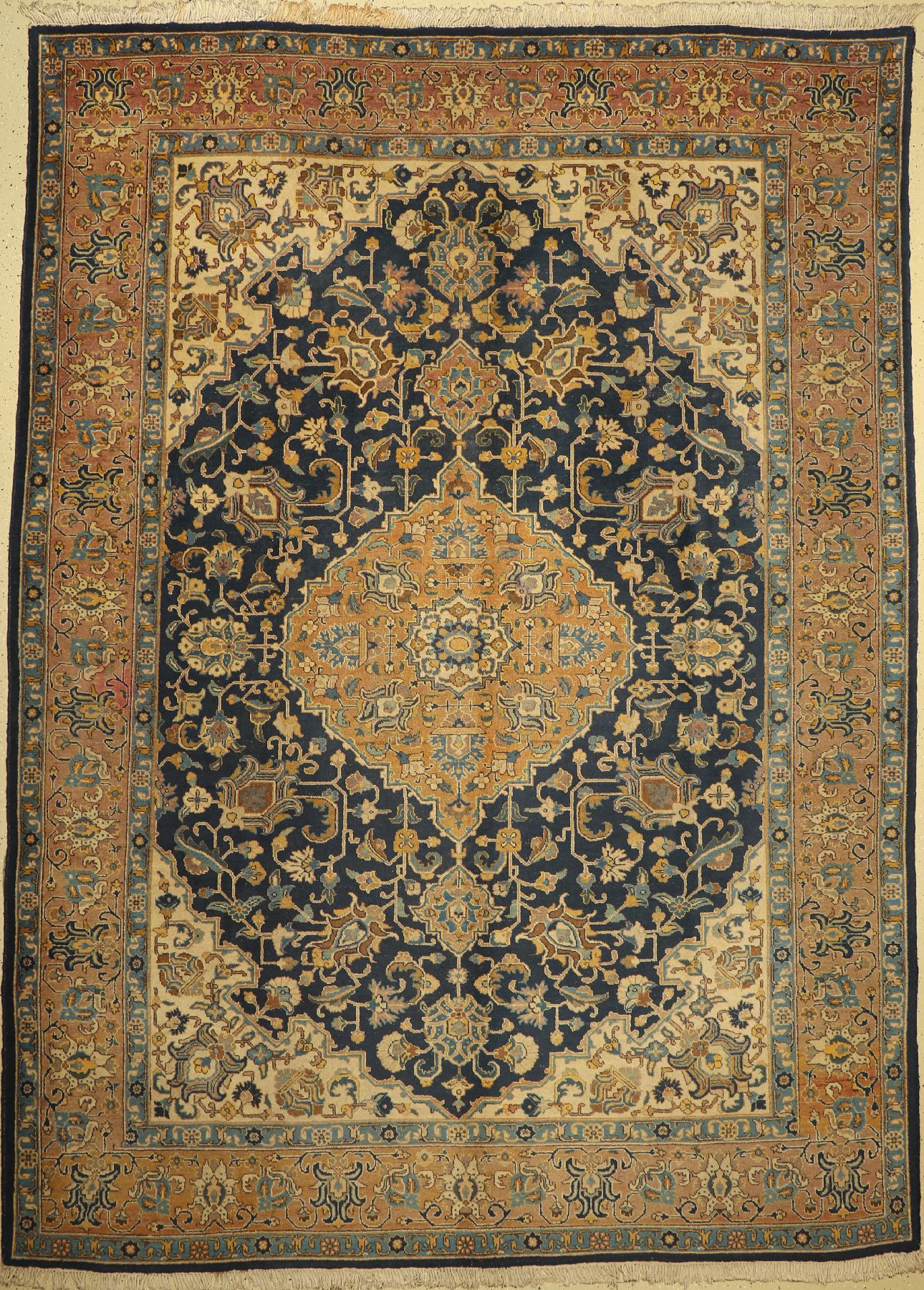 Täbriz alt, Persien, um 1930, Wolle auf Baumwolle, ca. 352 x 260 cm, EHZ: 3