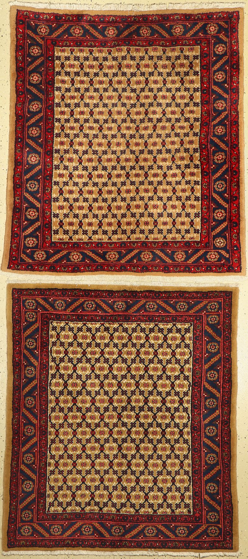 Ein Paar Koliai, Persien, ca. 50 Jahre, Wolle auf Baumwolle, ca. 145 x 126 cm, EHZ: 2
