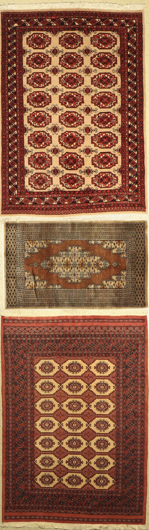 3 Lots Buchara, Pakistan, ca. 40 Jahre, Wolle auf Baumwolle, ca. 181 x 128 cm, EHZ: 2