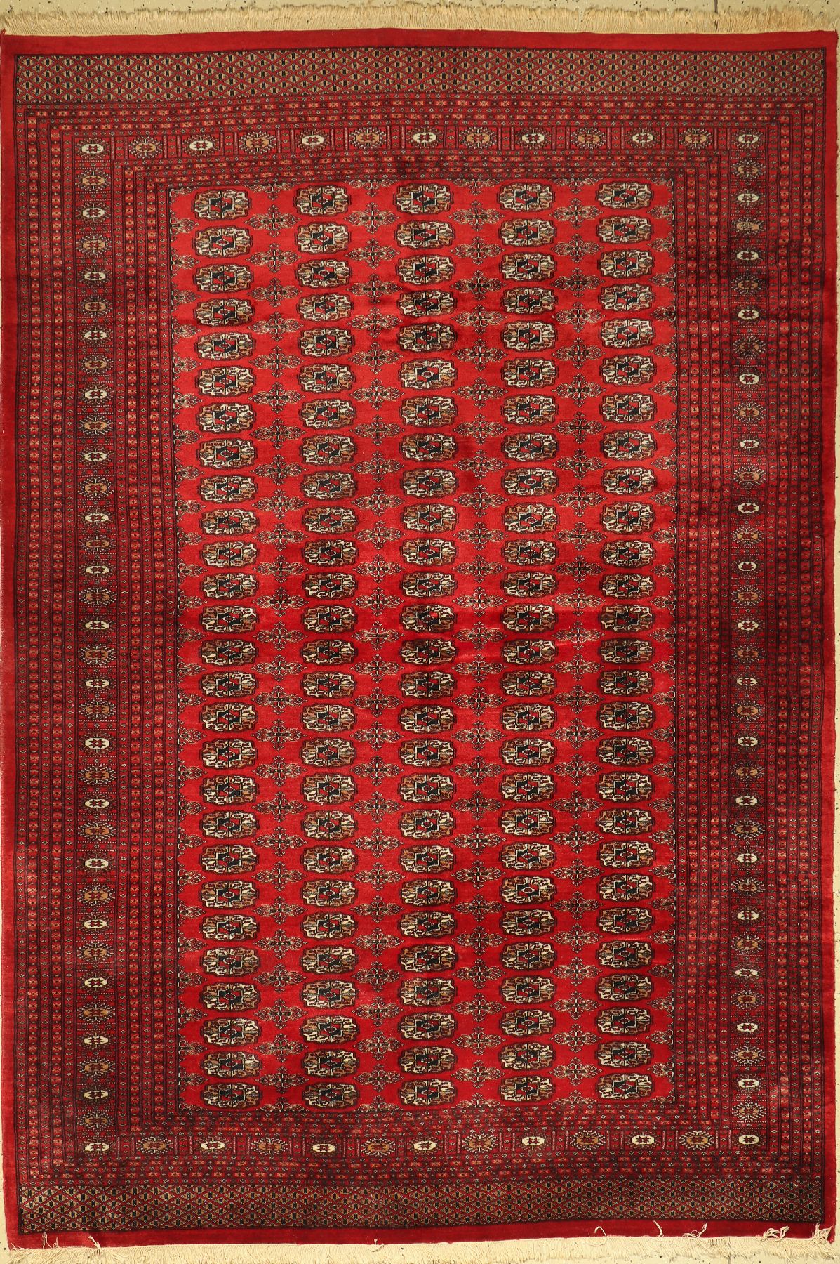 Buchara alt, Pakistan, ca. 50 Jahre, Wolle auf Baumwolle, ca. 305 x 212 cm, EHZ: 2-3