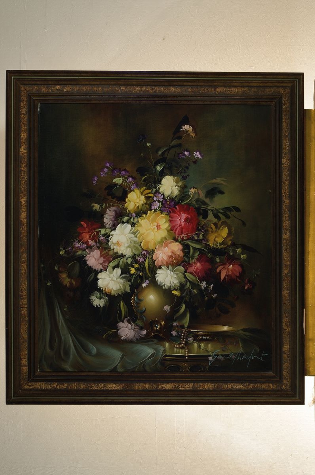 Detail k: Gerhard Merfort, geb. 1927 Hennersdorf, Üppiges Blumenstillleben im Stil der alten flämischen Meister, Öl/Lwd, rechts unten sign., ca. 80x70cm, R. ...