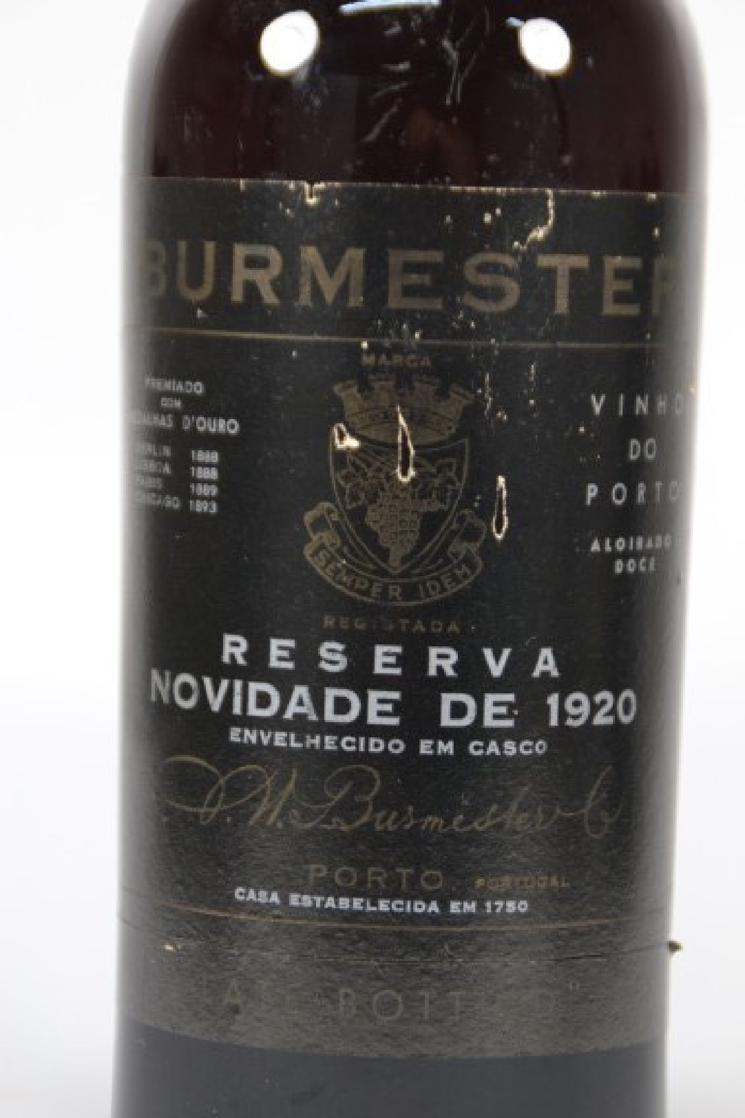 Detail a: 1 Flasche Portwein, Burmester Reserva Novidadede 1920, late bottled, orig. verkorkt und unverkostet, Etikett leicht besch.
