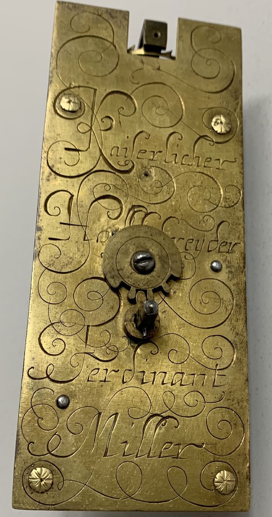 Detail h: FERDINANDT MILLER sehr seltene astronomische Telleruhr, Wien um 1680, versilb. Schild mit getriebenen floralen & figuralen Verzierungen, kurzes ...