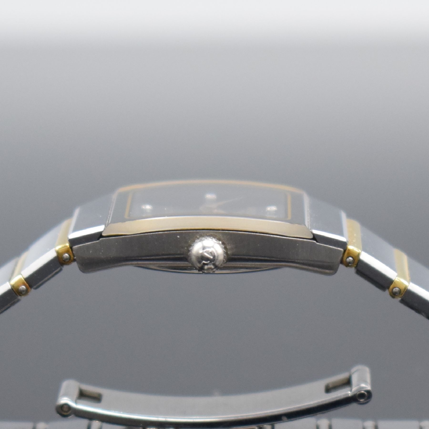 Detail e: RADO Jubilé Damenarmbanduhr mit 4 Diamantindizes, Schweiz um 1996, quarz, Ref. 204.0268.3, Stahlgeh. m. integr. Keramik/Gold-Band m. Faltschl., ...