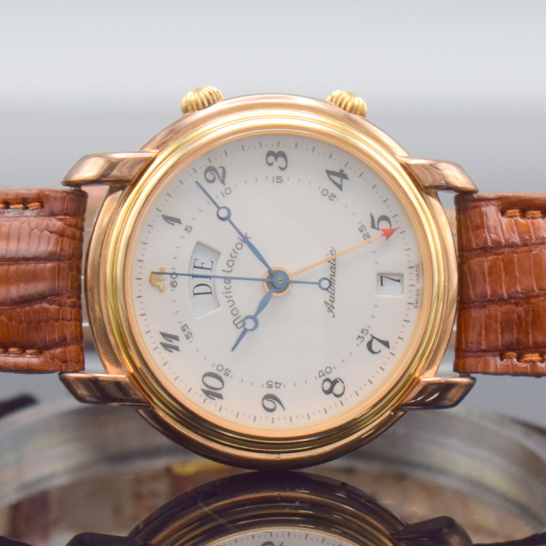 Detail a: MAURICE LACROIX Herrenarmbanduhr mit Wecker,Schweiz um 1995, Automatik, verg., beids. vergl. Gehäuse inkl. orig. Lederband m. orig. Dornschl., ...