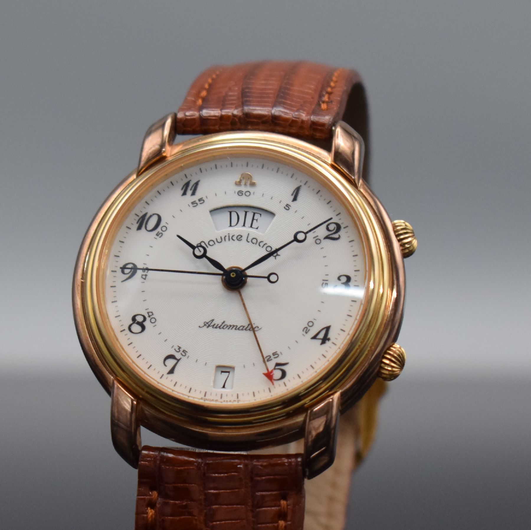 Detail d: MAURICE LACROIX Herrenarmbanduhr mit Wecker,Schweiz um 1995, Automatik, verg., beids. vergl. Gehäuse inkl. orig. Lederband m. orig. Dornschl., ...