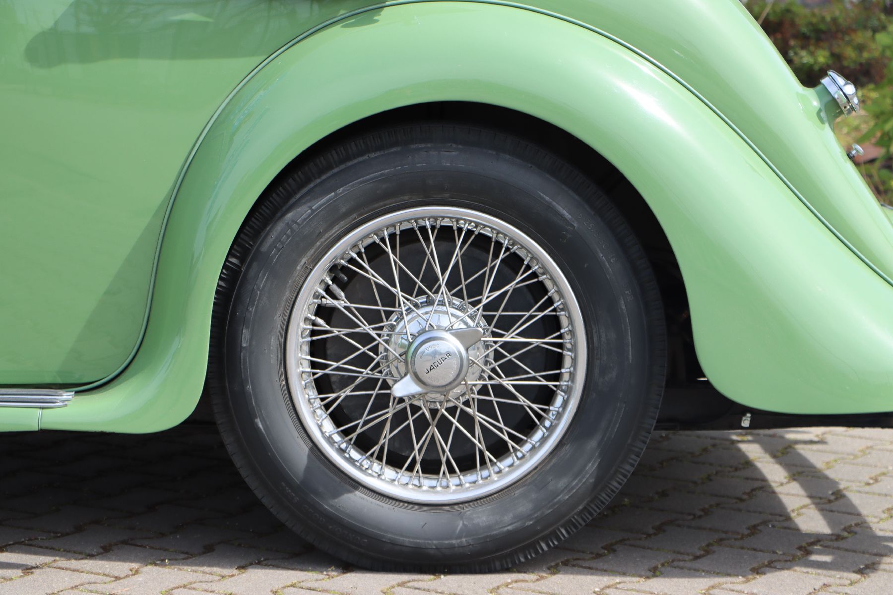 Detail e: Jaguar MK IV 3,5 Liter Cabriolet, Fahrgestellnummer: 637346, EZ 02/1948, Laufleistung ca.3.761 miles abgelesen, 92 kW/125 PS, Schaltgetriebe, ...