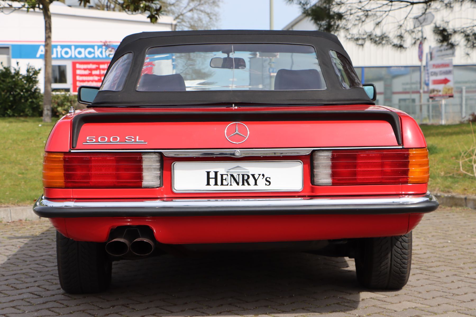 Detail f: Mercedes Benz 500 SL, Fahrgestellnummer: WDB1070461A040763, EZ 07/1988, Laufleistung ca. 126.775 km abgelesen, Automatikgetriebe, Farbkombination ...