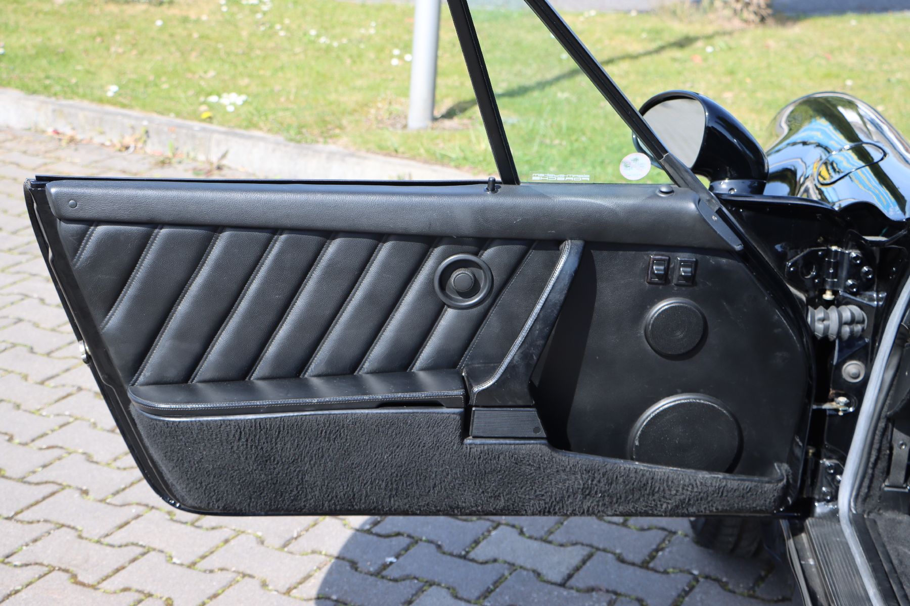 Detail h: Porsche 964 Carrera 2 WTL Cabriolet, Fahrgestellnummer: WP0ZZZ96ZNS452455, EZ 07/1992, Laufleistung ca. 88.136 km abgelesen,184 kW/250 PS, ...
