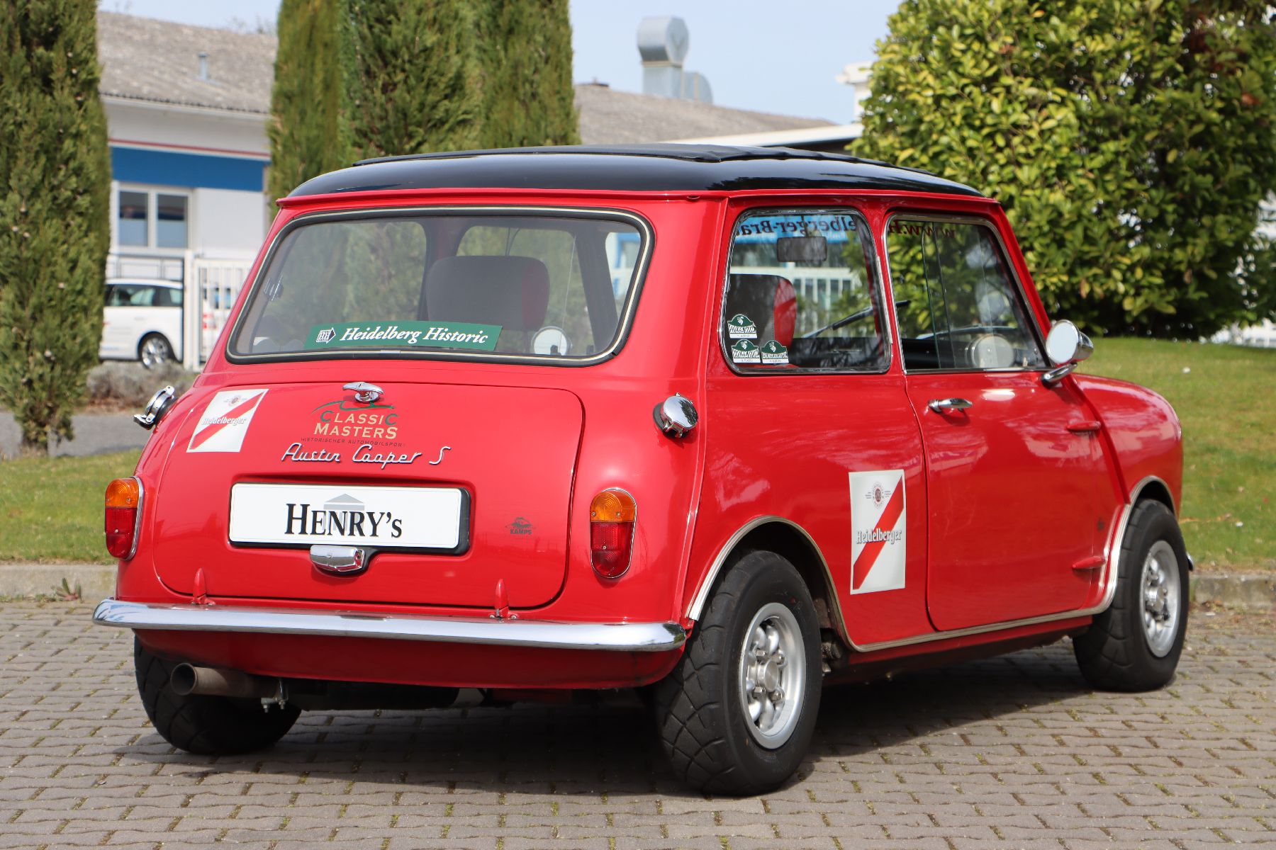 Detail b: Austin Mini Cooper S MK I, Fahrgestellnummer: CA2S7985393, EZ 04/1968, Laufleistung ca. 20.109 km abgelesen, 57 kW/78 PS, Schaltgetriebe, ...