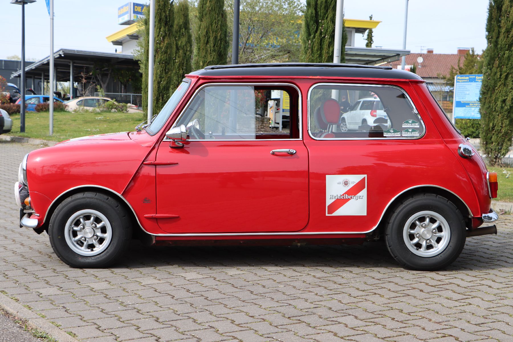 Detail d: Austin Mini Cooper S MK I, Fahrgestellnummer: CA2S7985393, EZ 04/1968, Laufleistung ca. 20.109 km abgelesen, 57 kW/78 PS, Schaltgetriebe, ...
