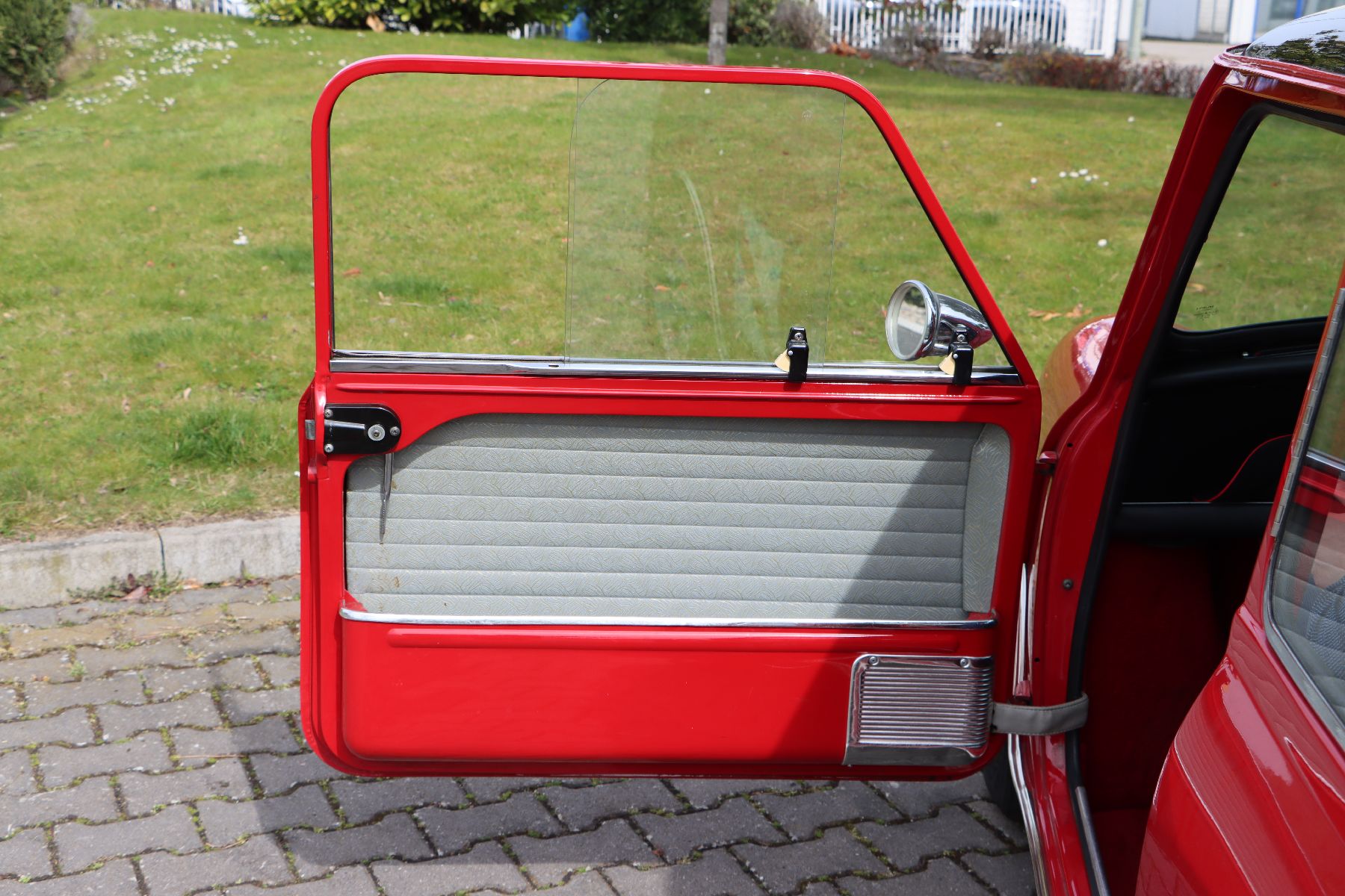 Detail f: Austin Mini Cooper S MK I, Fahrgestellnummer: CA2S7985393, EZ 04/1968, Laufleistung ca. 20.109 km abgelesen, 57 kW/78 PS, Schaltgetriebe, ...