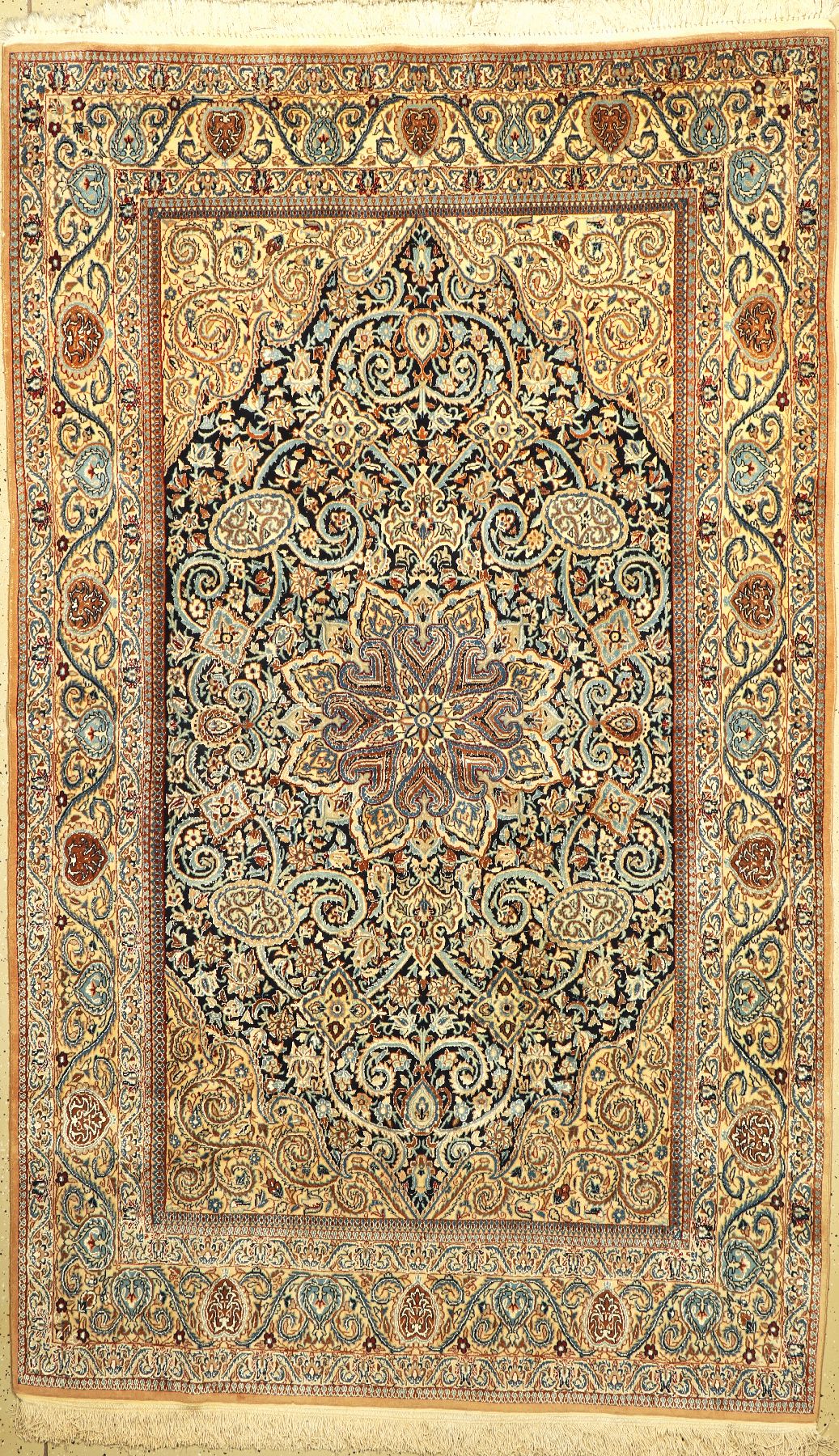 Nain fein(9 La), Persien, um 1960, Korkwolle mit Seide, ca. 285 x 175 cm, EHZ: 2-3