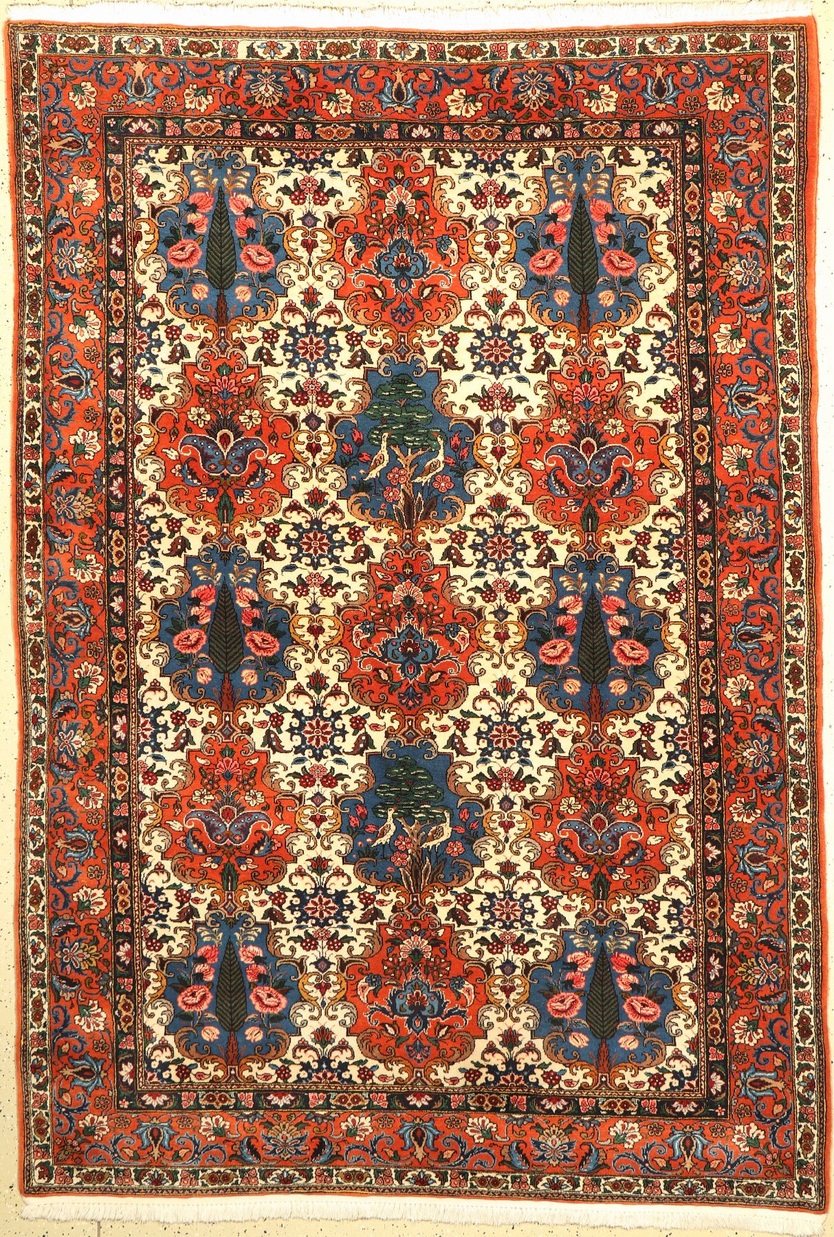 Bachtiar Kork fein, Persien, ca. 50 Jahre, Korkwolle, ca. 250 x 175 cm, EHZ: 2