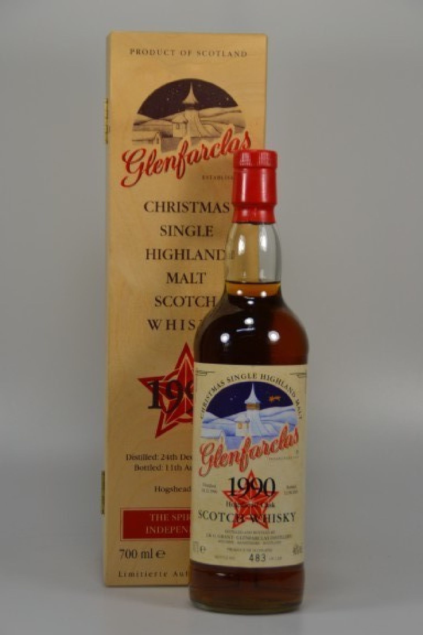Detail a: 1 Flasche Glenfarclas Higland Single Malt Scotch Whisky, Hogshead Cask, Christmas single Malt, Distilled 24.12.1990, bottled 11.8.2005, 46% Vol., ...