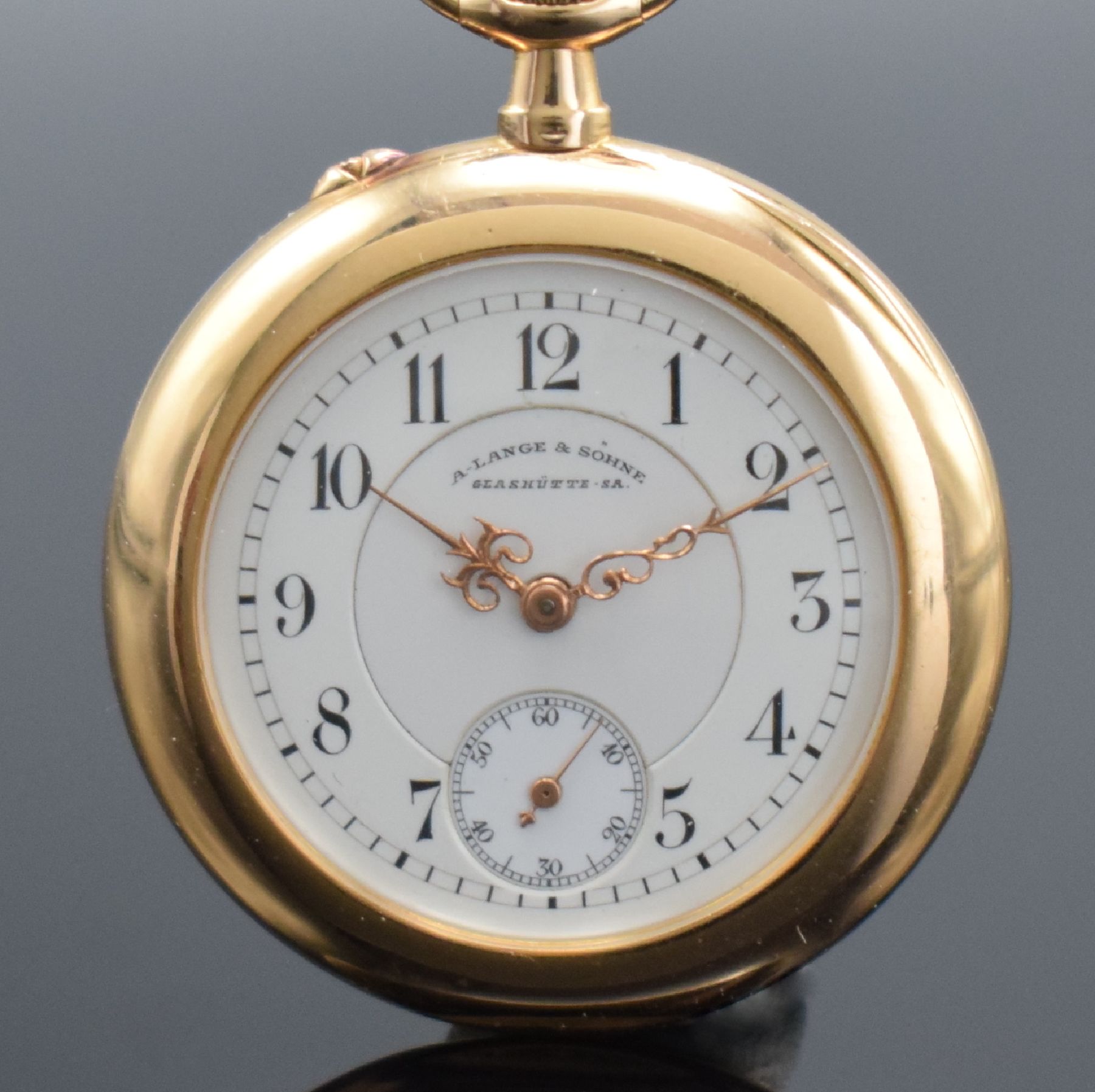 Detail a: A. LANGE & SÖHNE Glashütte b. Dresden feine offene Damentaschenuhr in RoseG 750/000, Deutschland um 1910, 2-Deckel-Goldgehäuse, Emailzifferbl. m. ...