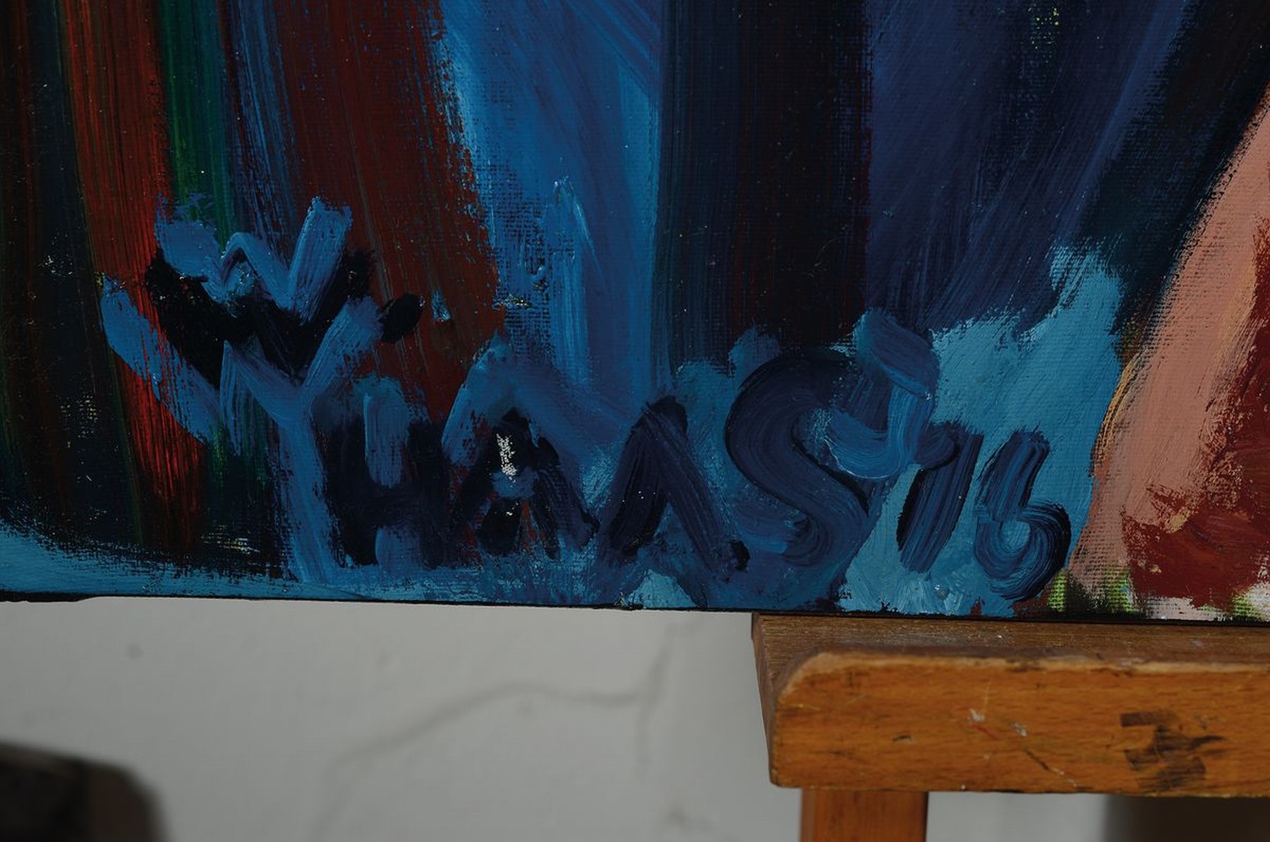 Detail a: Willibrord Haas, geb. 1936, "mit Kettchen" so rückseitig betitelt, Acryl auf Lwd, rest., links unten sign. und dat. 16, ca. 100x80cm