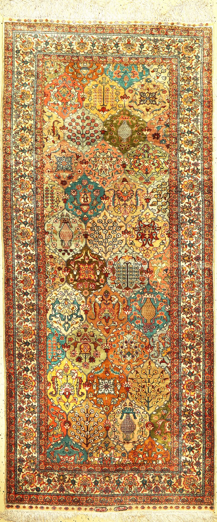 Istanbul Seide, Türkei, ca. 50 Jahre, reineNaturseide, ca. 212 x 93 cm, EHZ: 2-3