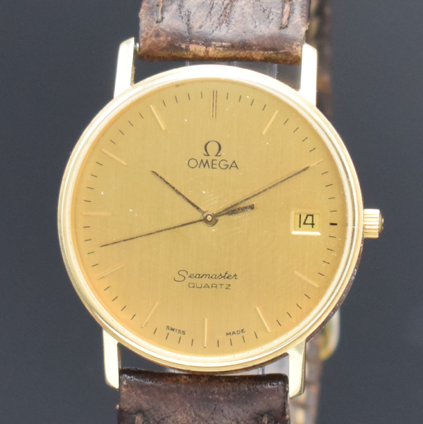 Detail a: OMEGA Seamaster Armbanduhr in GG 585/000, Schweiz um 1982, quarz, Ref. 196-7002, Boden aufgedr., goldfarb. Zifferbl. m. aufges. gold. Std.-Ind., ...