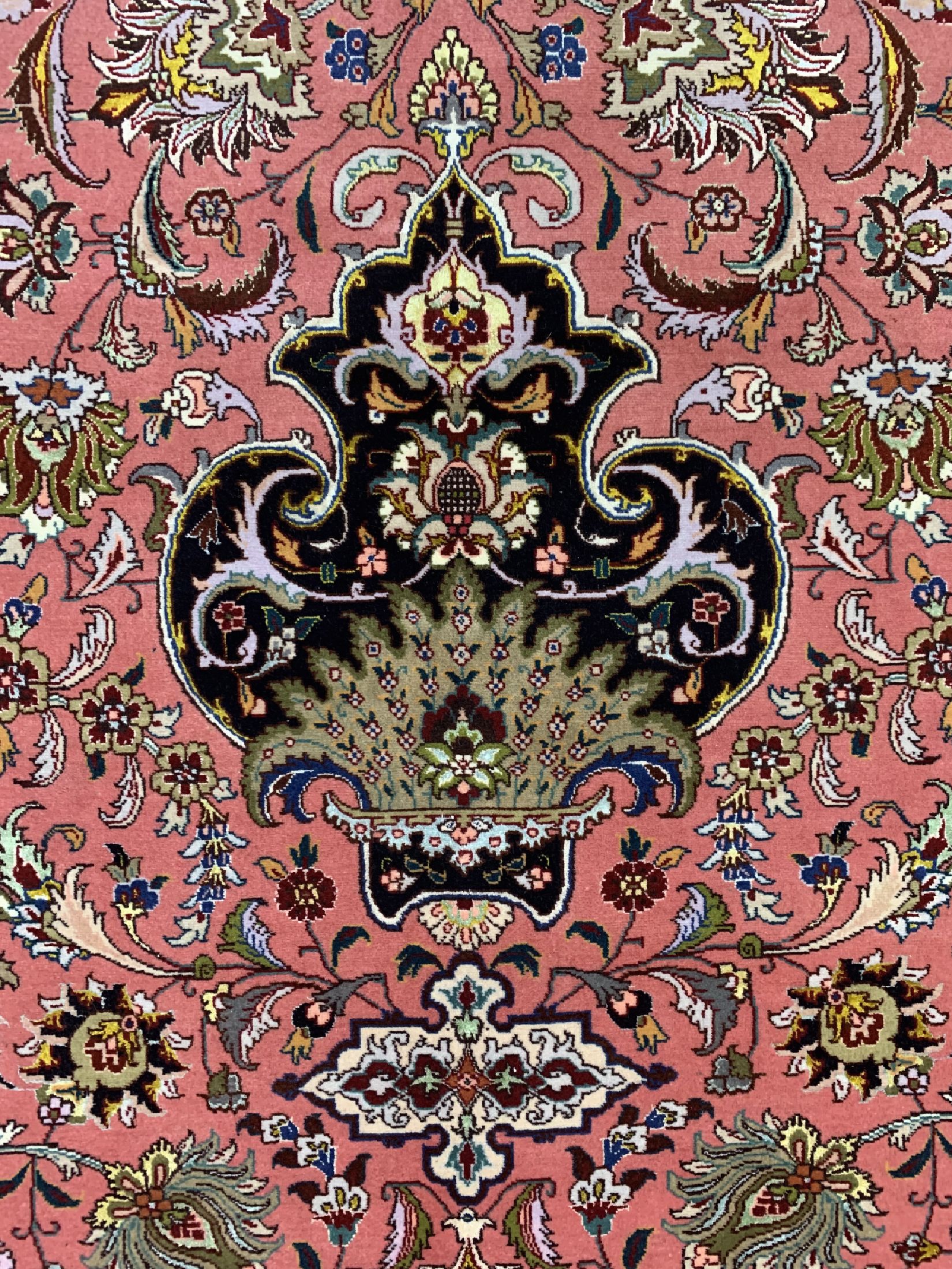 Detail e: Täbriz Palastteppich fein, Persien, um 1960, Korkwolle mit Seide, ca. 600 x 390 cm, ca. 500.000 Kn/qm, EHZ: 1-2.