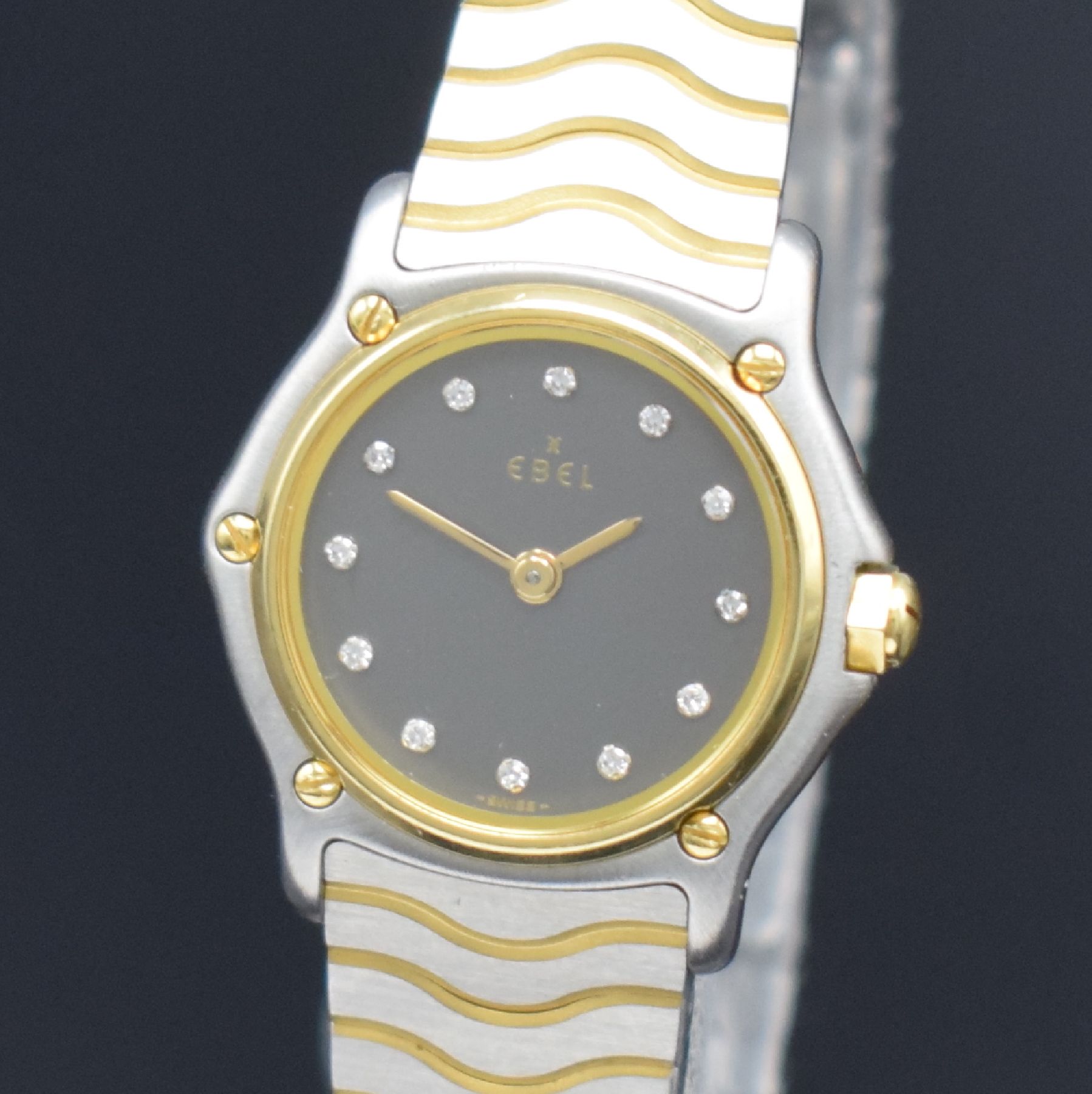 Detail a: EBEL Sport Classique Damenarmbanduhr, Schweiz um 1995, quarz, Edelstahl & Gold komb., Stülpgeh., Gold-Lünette 5x verschr., Gliederband m. ...