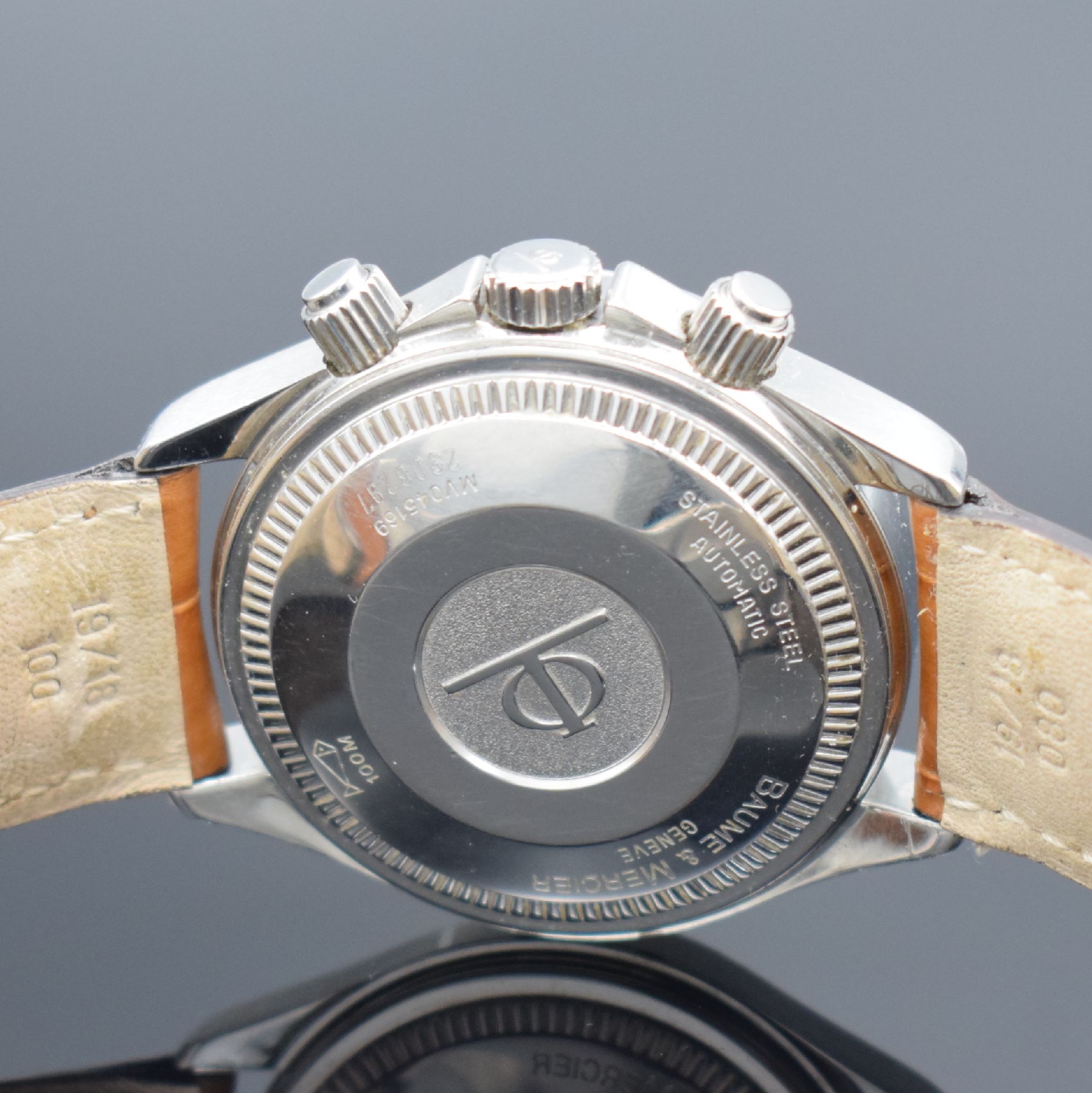 Detail e: BAUME & MERCIER Malibu Herrenarmbanduhr mit Chronograph in Stahl, Schweiz verk. lt. beil. Garantiekarte 08/1998, Automatik, Ref. MV045169, verschr. ...