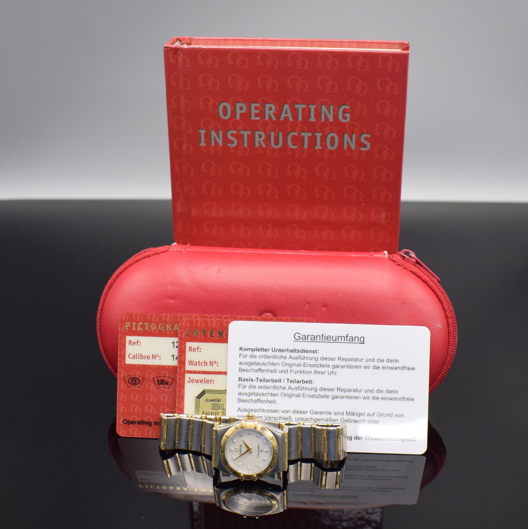 Detail f: OMEGA Constellation Damenarmbanduhr, Schweiz verk. lt. beil. Pap. 08/2004, quarz, Ref. 12727500, Edelstahl/Gold komb., Boden gedr., Gliederband m. ...