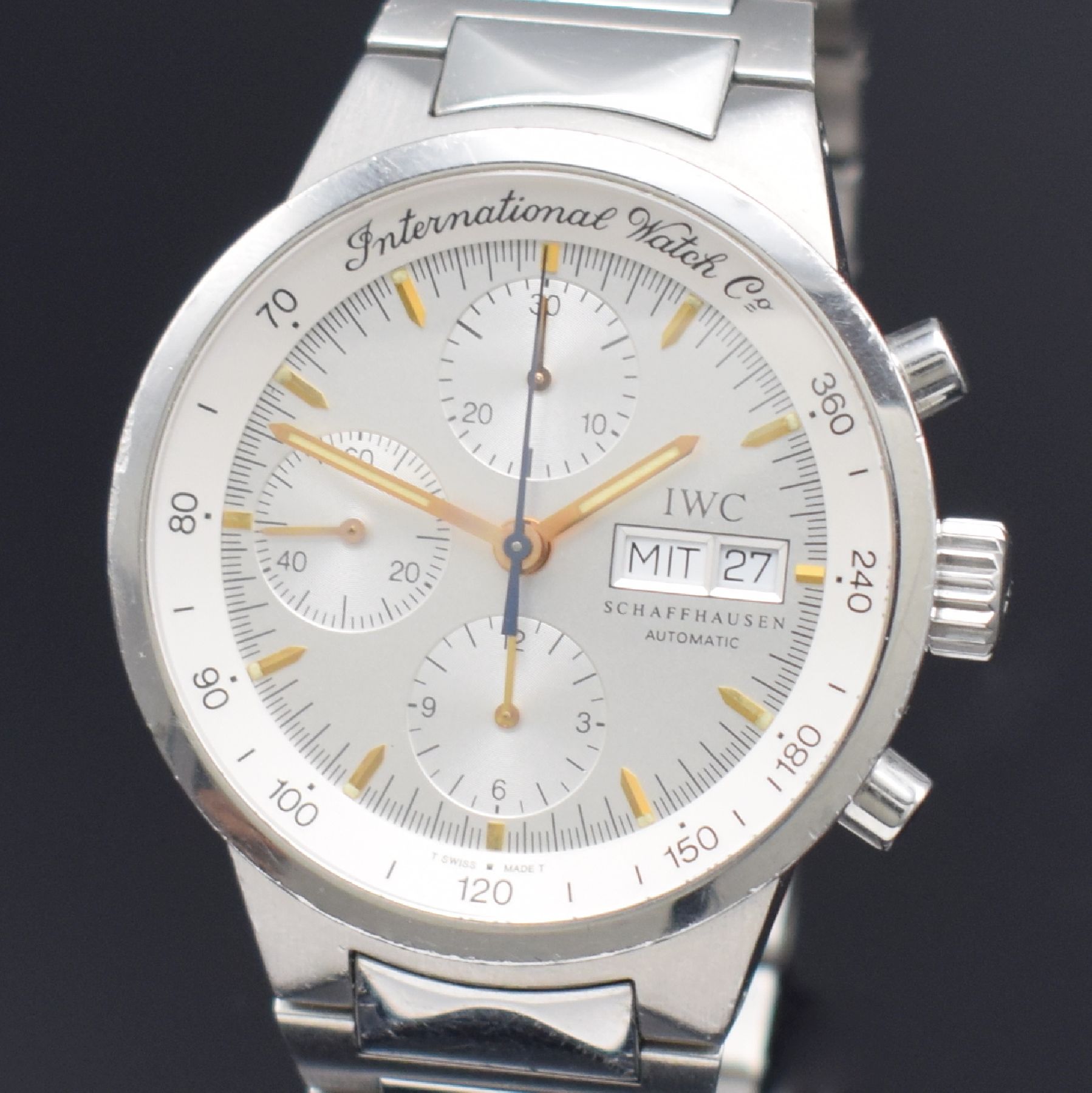 Detail a: IWC GST Armbandchronograph Referenz 3707, Schweiz um 1999, Automatik, verschr. Edelstahlgeh. inkl. orig. Gliederband m. Faltschl., silb. Zifferbl. m. ...
