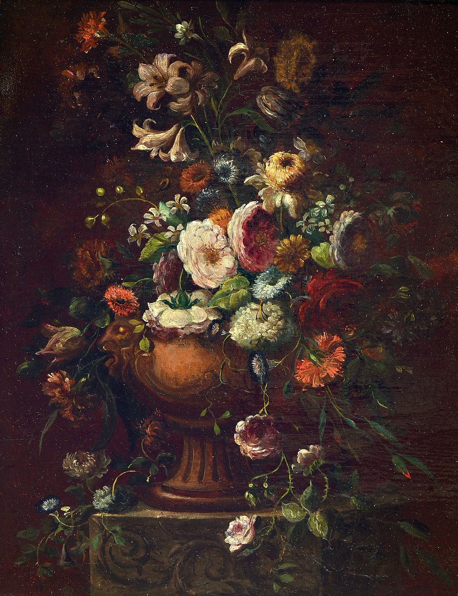Unbekannter Künstler, um 1800/10, reiches Blumenstillleben, Zier- und Wildblumen in Kratervase auf antikisierendem Sockel, Öl/Weichholz, rechts ...