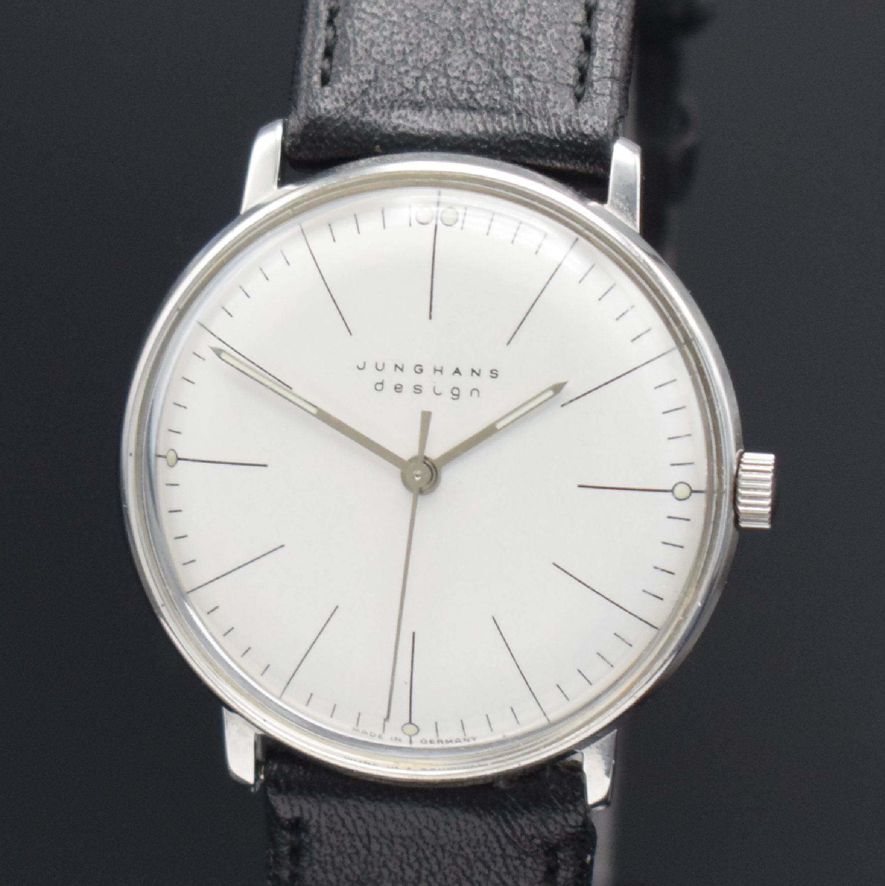 Detail a: JUNGHANS Armbanduhr Max Bill Design in Stahl, Deutschland um 2010, Handaufzug, Ref. 27.3700 802, Boden aufgedr., orig. Junghans Lederband m. neutr. ...