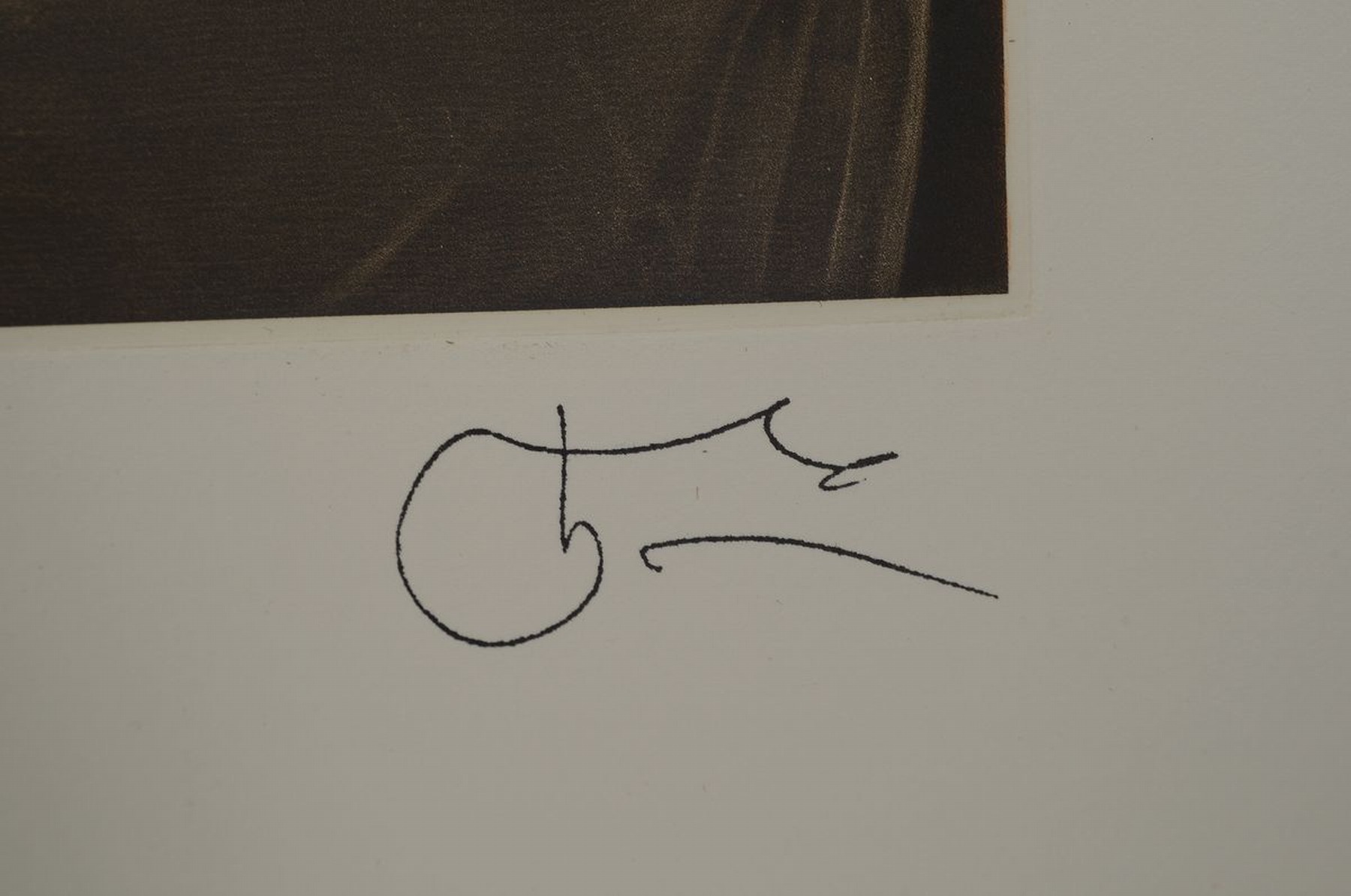 Detail a: Willi Kissmer, 1951-2018, Radierung, Rückenakt mit Tüchern, Rechts unten mit Stempelsignatur, verso mit Nachlass- Stempel von Willi Kissmer, Platte ...
