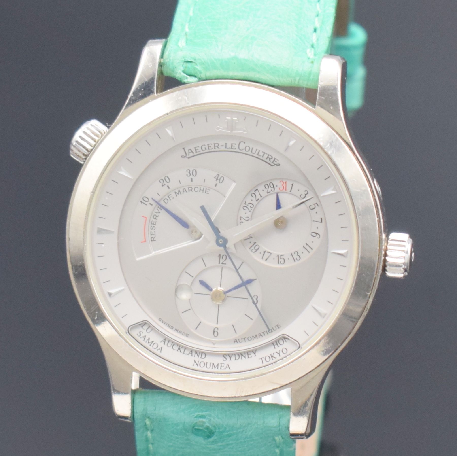 Detail a: Jaeger-LeCoultre Herrenarmbanduhr Geographic aus der Serie Master Control in WG 750/000, Schweiz um 2000, Automatik, Ref. Ref. 142.3.92, massives ...