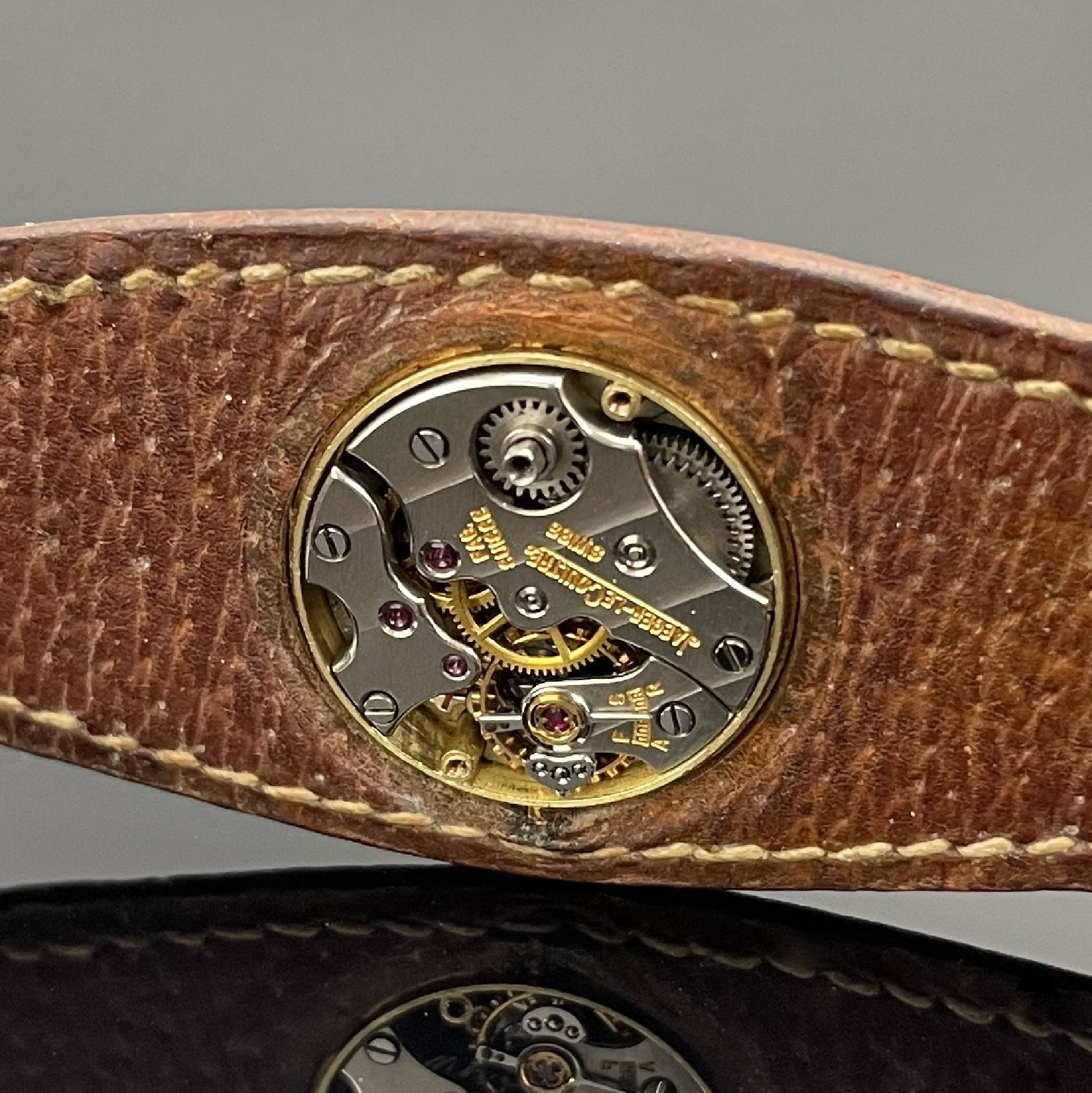 Detail c: HERMES / Jaeger-LeCoultre seltene Backwinder- Damenuhr in GG 750/000, Schweiz um 1950, Handaufzug über Krone am Boden, Boden sign. EJ (Edmund ...