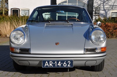 26411011a - Porsche 911 Short Wheel Base,