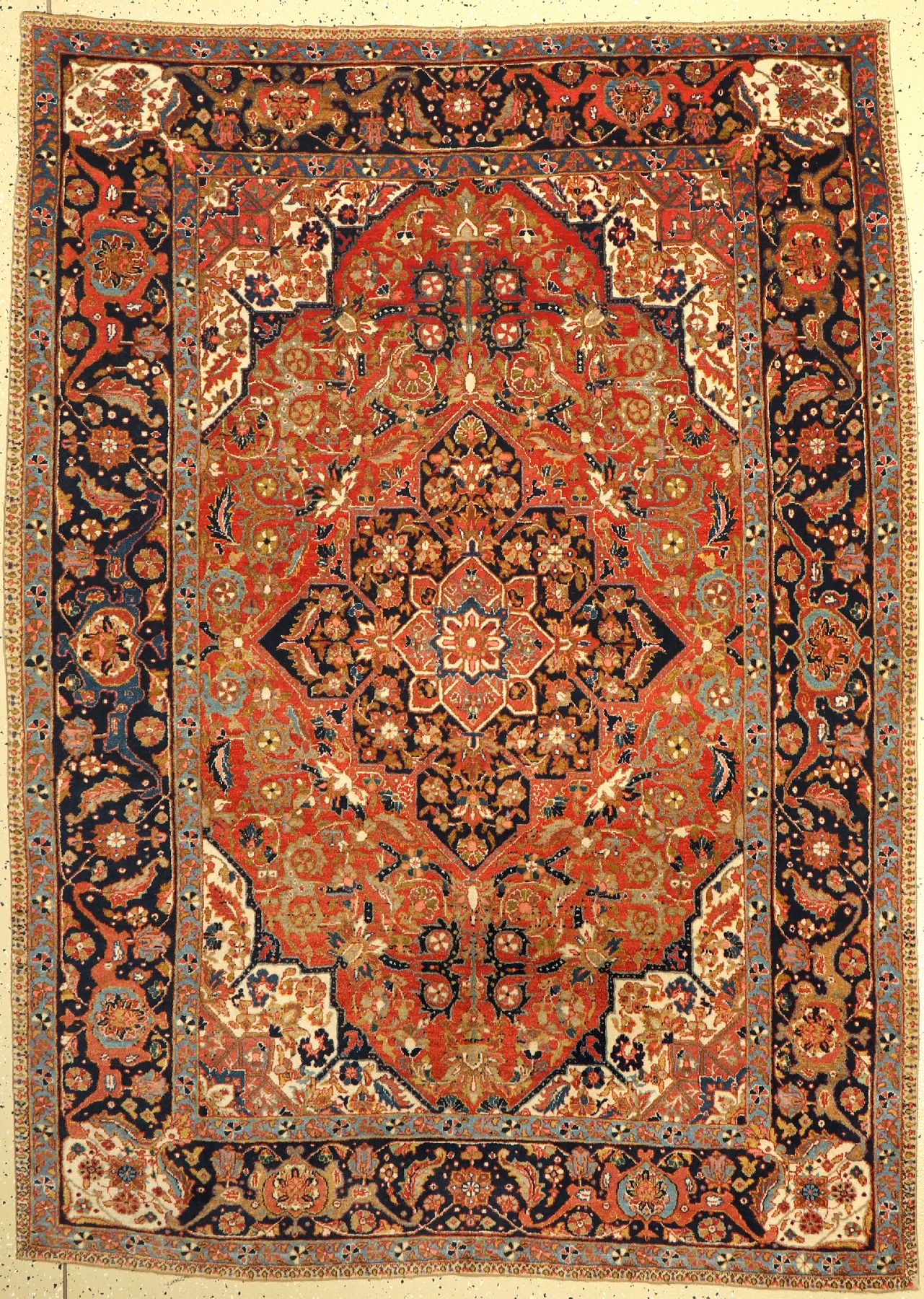 Täbriz fein alt, Persien, um 1930, Korkwolle, ca. 198 x 145 cm, EHZ: 2-3, (keine Fransen)