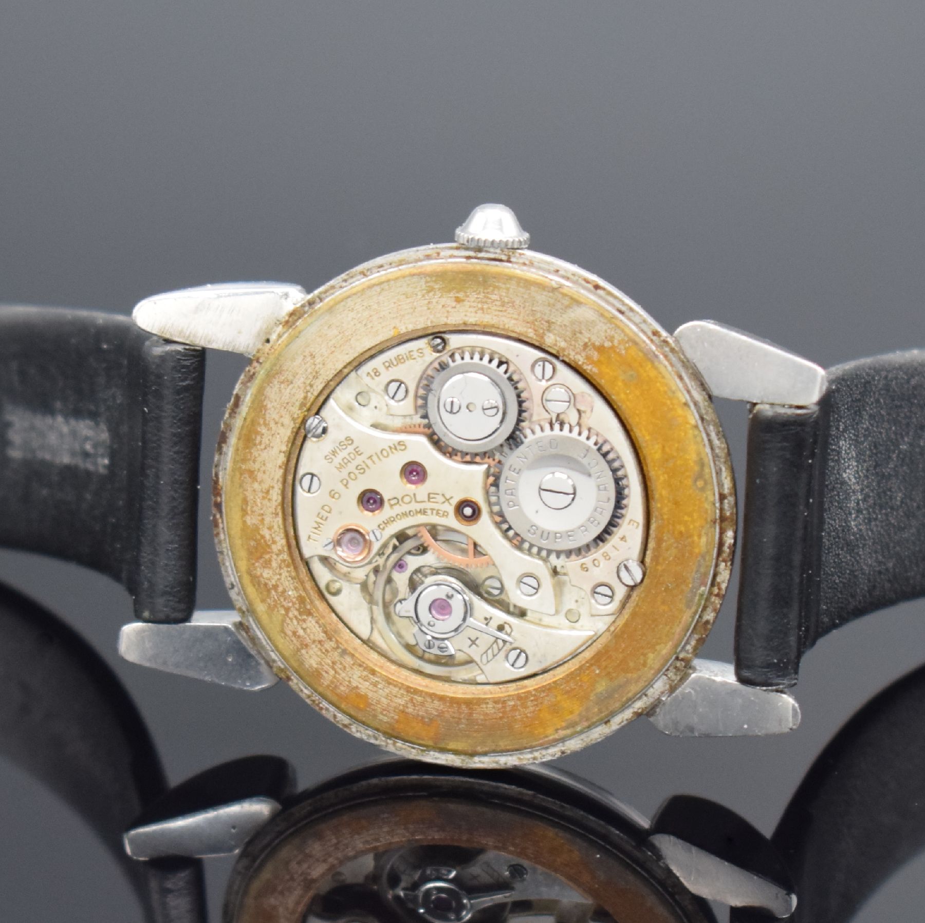 Detail e: ROLEX Precision Armbanduhr Referenz 4367 in Stahl, Schweiz um 1947, Handaufzug, Boden gedr., neutr. Lederband m. orig. Rolex Dornschl., orig. Krone, ...