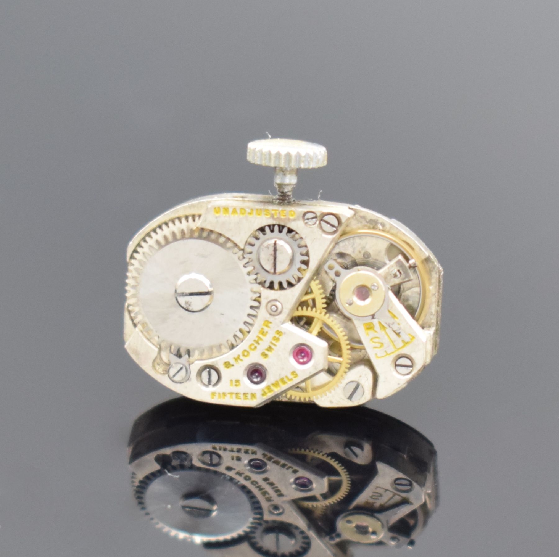 Detail e: ESKA / S. KOCHER Art Deco Damenarmbanduhr in Platin, Schweiz um 1930, Handaufzug, 2-teil. Scharniergeh. (Scharnier def.) & Teile d. Bandes in Platin ...