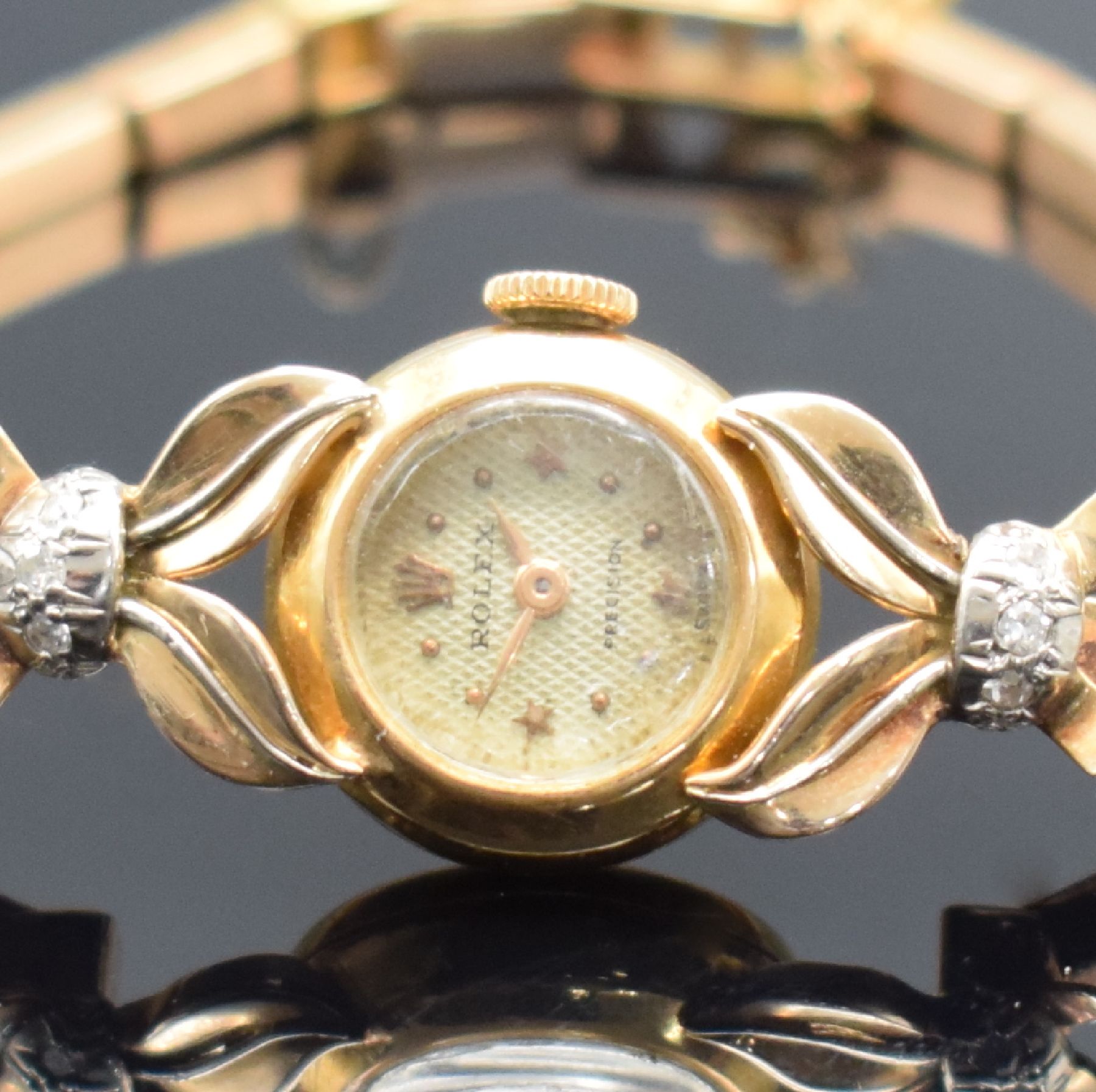 Detail a: ROLEX Precision Damenarmbanduhr in RG 750/000, Schweiz um 1953, Handaufzug, Ref. 8460, 2- teil. Geh., Boden aufgedr., neutr. Gliederband in RG ...