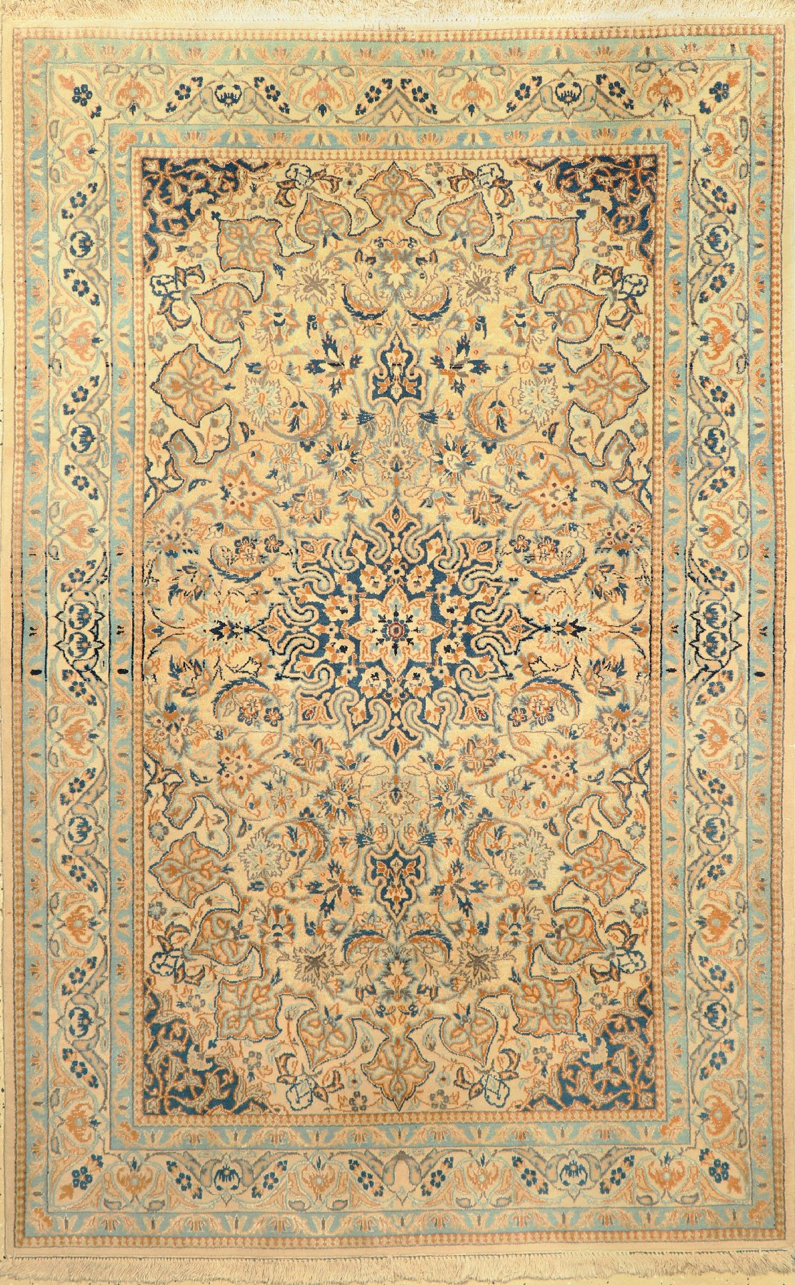 Nain fein(9 La), Seidengrund, Persien, um 1960, Korkwolle mit Seide, ca. 200 x 130 cm, EHZ: 2-3