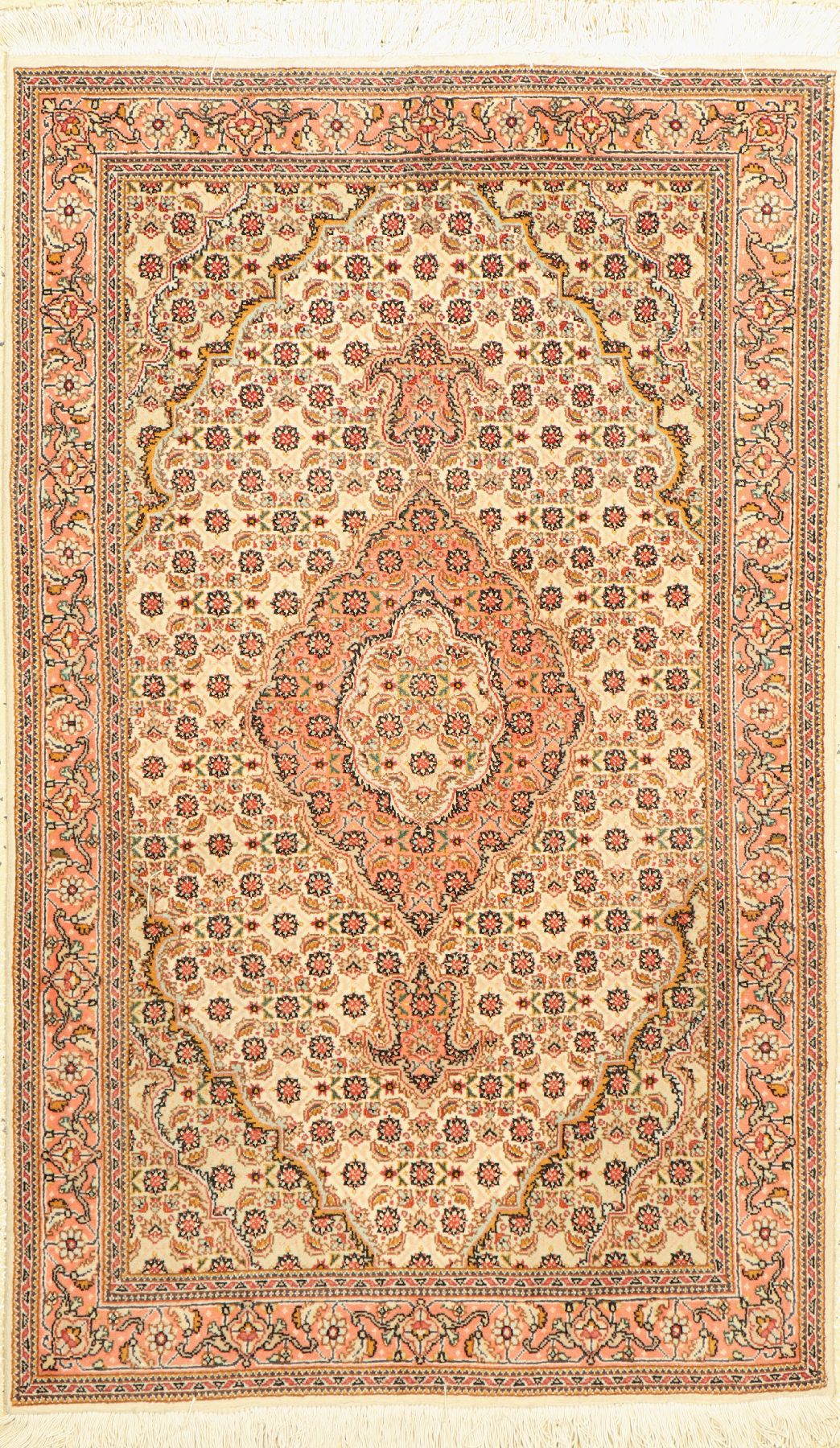 Täbriz fein, Persien, ca. 40 Jahre, Korkwolle mit Seide, ca. 123 x 77 cm, EHZ: 2
